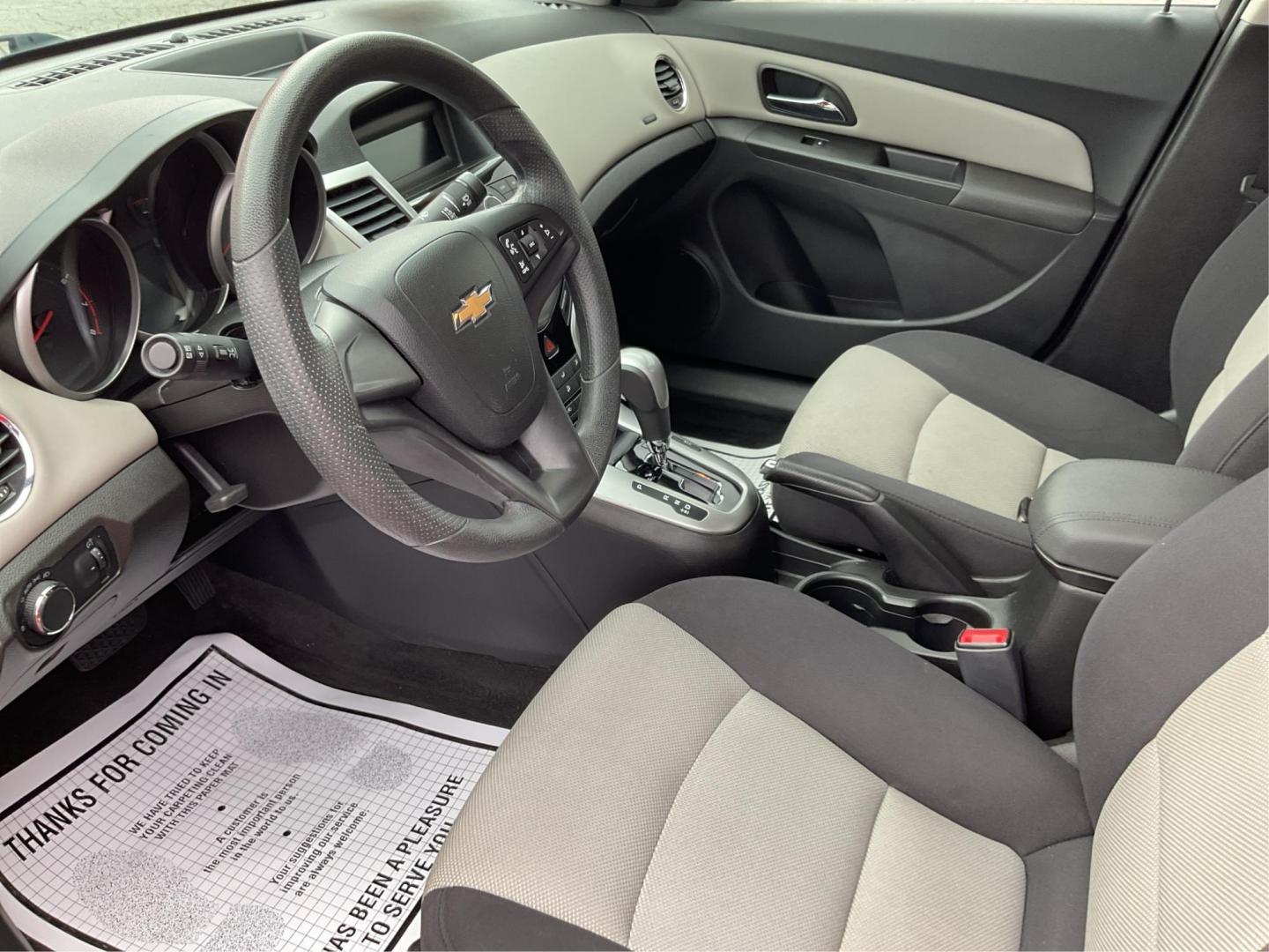 2014 Chevrolet Cruze LS Auto (1G1PA5SH2E7) with an ECOTEC 1.8L I-4 DOHC engine, located at 1230 East Main St, Xenia, OH, 45385, (937) 908-9800, 39.688026, -83.910172 - Photo#8