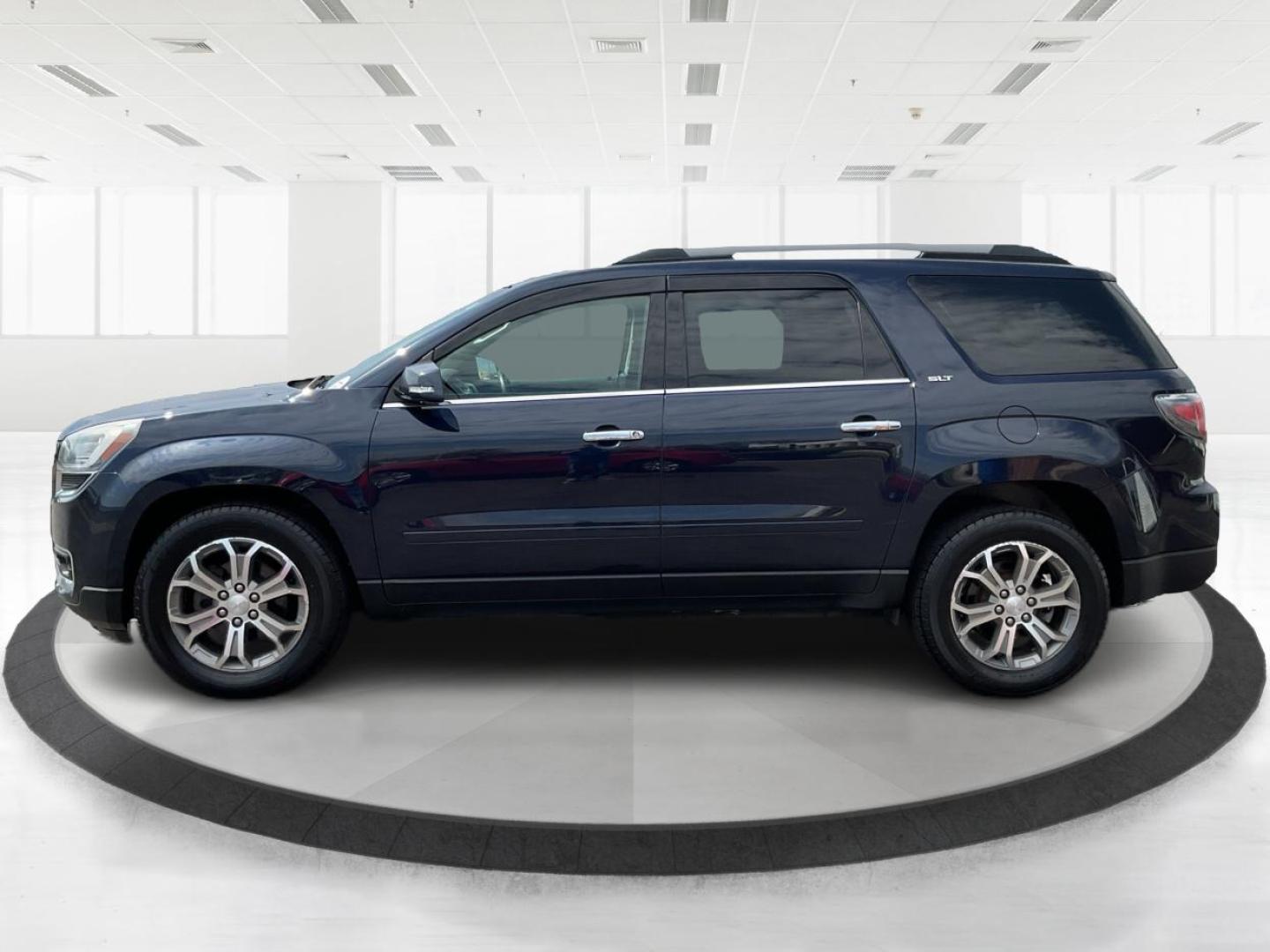 2015 GMC Acadia SLT-1 (1GKKVRKD8FJ) with an 3.6L V-6 gasoline direct injection engine, located at 8750 N County Rd 25A, Piqua, OH, 45356, (937) 908-9800, 40.164391, -84.232513 - Photo#5