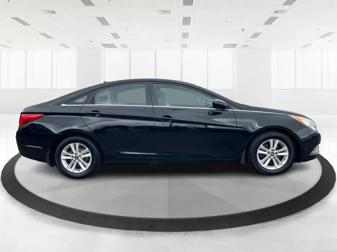 photo of 2013 Hyundai Sonata GLS