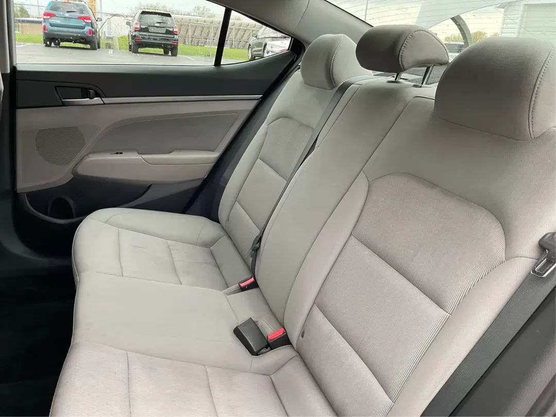 2018 Hyundai Elantra SEL (5NPD84LF9JH) with an Nu 2L I-4 DOHC engine, located at 1099 N County Rd 25A , Troy, OH, 45373, (937) 908-9800, 40.057079, -84.212883 - 2018 Hyundai Elantra SEL - Photo#9