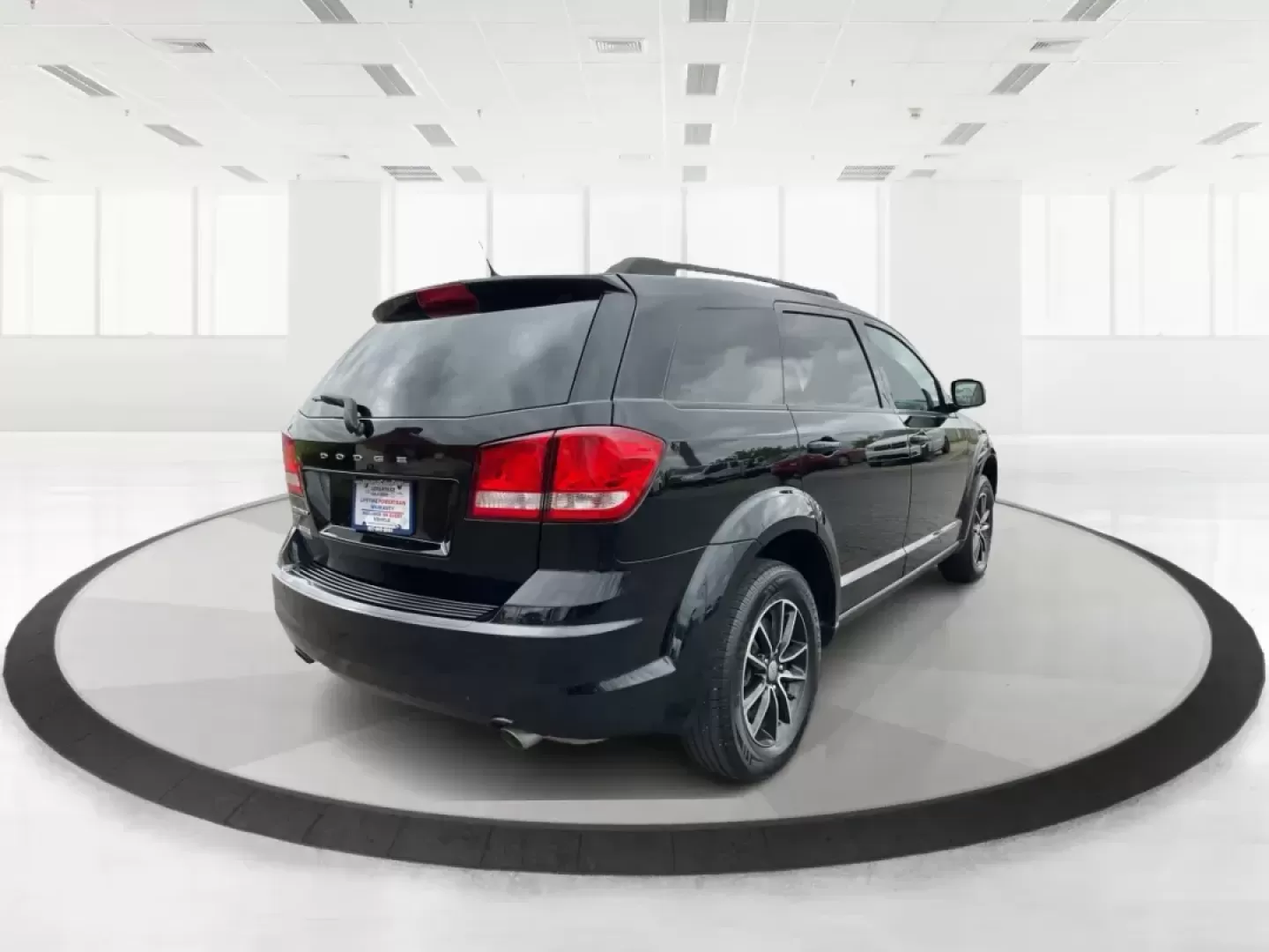 2017 Dodge Journey SE AWD (3C4PDDAG3HT) with an Pentastar 3.6L V-6 DOHC engine, located at 1951 S Dayton Lakeview Rd., New Carlisle, OH, 45344, (937) 908-9800, 39.890999, -84.050255 - 2017 Dodge Journey SE AWD - Photo#2