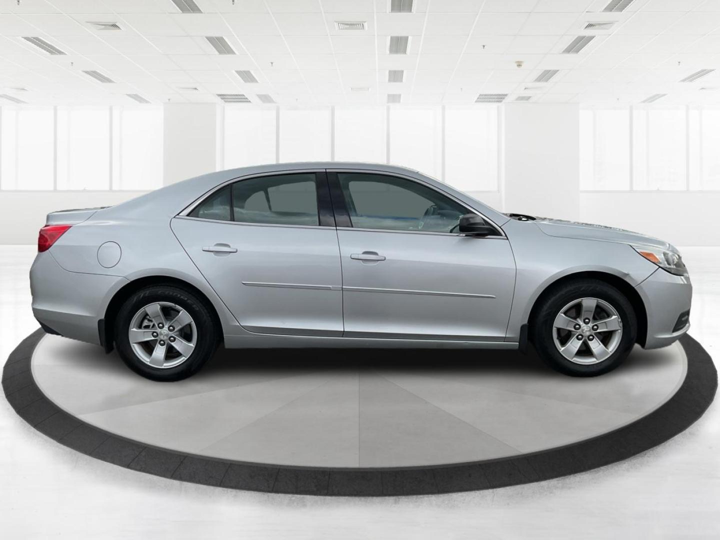 2014 Chevrolet Malibu 1LS (1G11B5SL5EU) with an ECOTEC 2.5L I-4 gasoline direct injection engine, located at 4508 South Dixie Dr, Moraine, OH, 45439, (937) 908-9800, 39.689976, -84.218452 - Photo#0