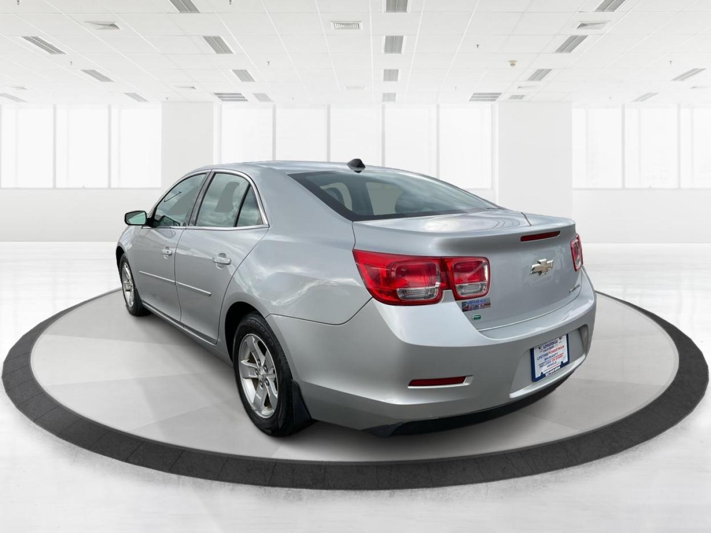 2014 Chevrolet Malibu 1LS (1G11B5SL5EU) with an ECOTEC 2.5L I-4 gasoline direct injection engine, located at 4508 South Dixie Dr, Moraine, OH, 45439, (937) 908-9800, 39.689976, -84.218452 - Photo#3