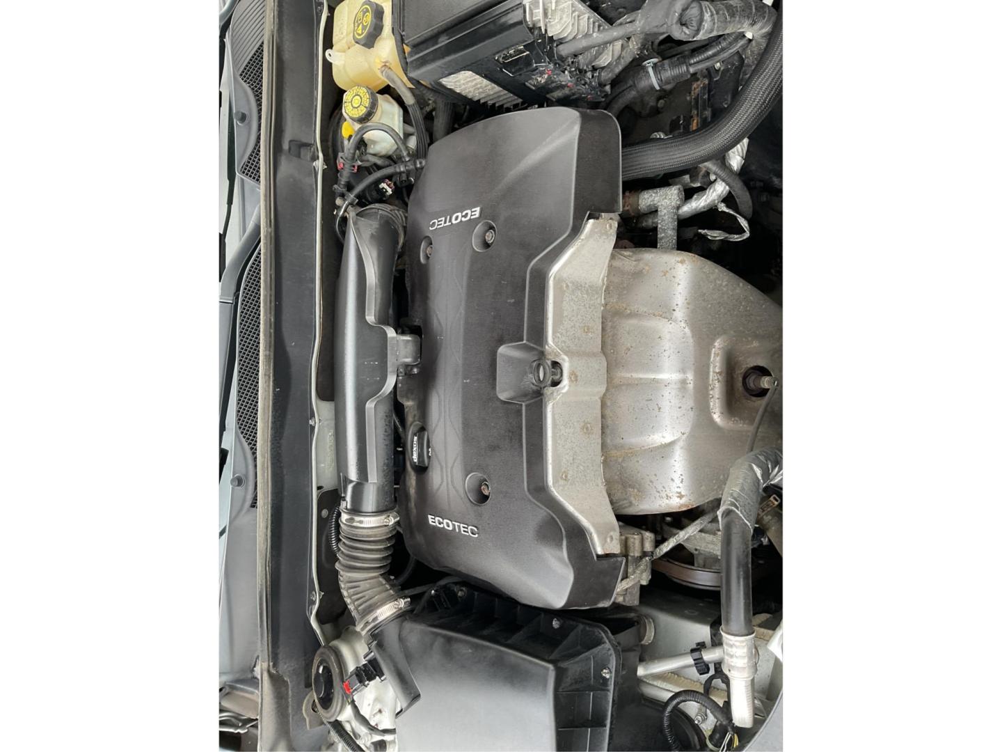 2014 Chevrolet Malibu 1LS (1G11B5SL5EU) with an ECOTEC 2.5L I-4 gasoline direct injection engine, located at 4508 South Dixie Dr, Moraine, OH, 45439, (937) 908-9800, 39.689976, -84.218452 - Photo#7