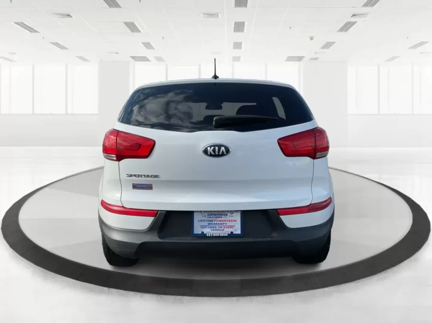 2015 Kia Sportage LX (KNDPB3AC1F7) with an Other engine, located at 1184 Kauffman Ave, Fairborn, OH, 45324, (937) 908-9800, 39.807072, -84.030914 - Photo#2