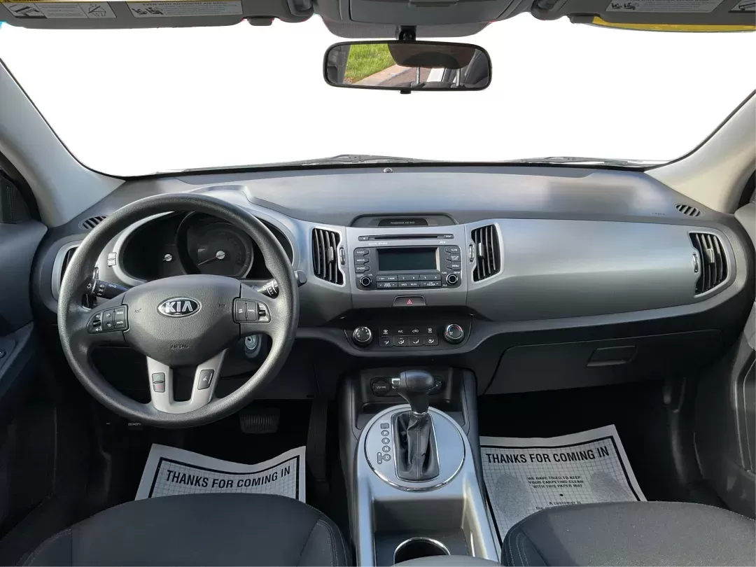 2015 Kia Sportage LX (KNDPB3AC1F7) with an Other engine, located at 1184 Kauffman Ave, Fairborn, OH, 45324, (937) 908-9800, 39.807072, -84.030914 - 2015 Kia Sportage LX - Photo#17