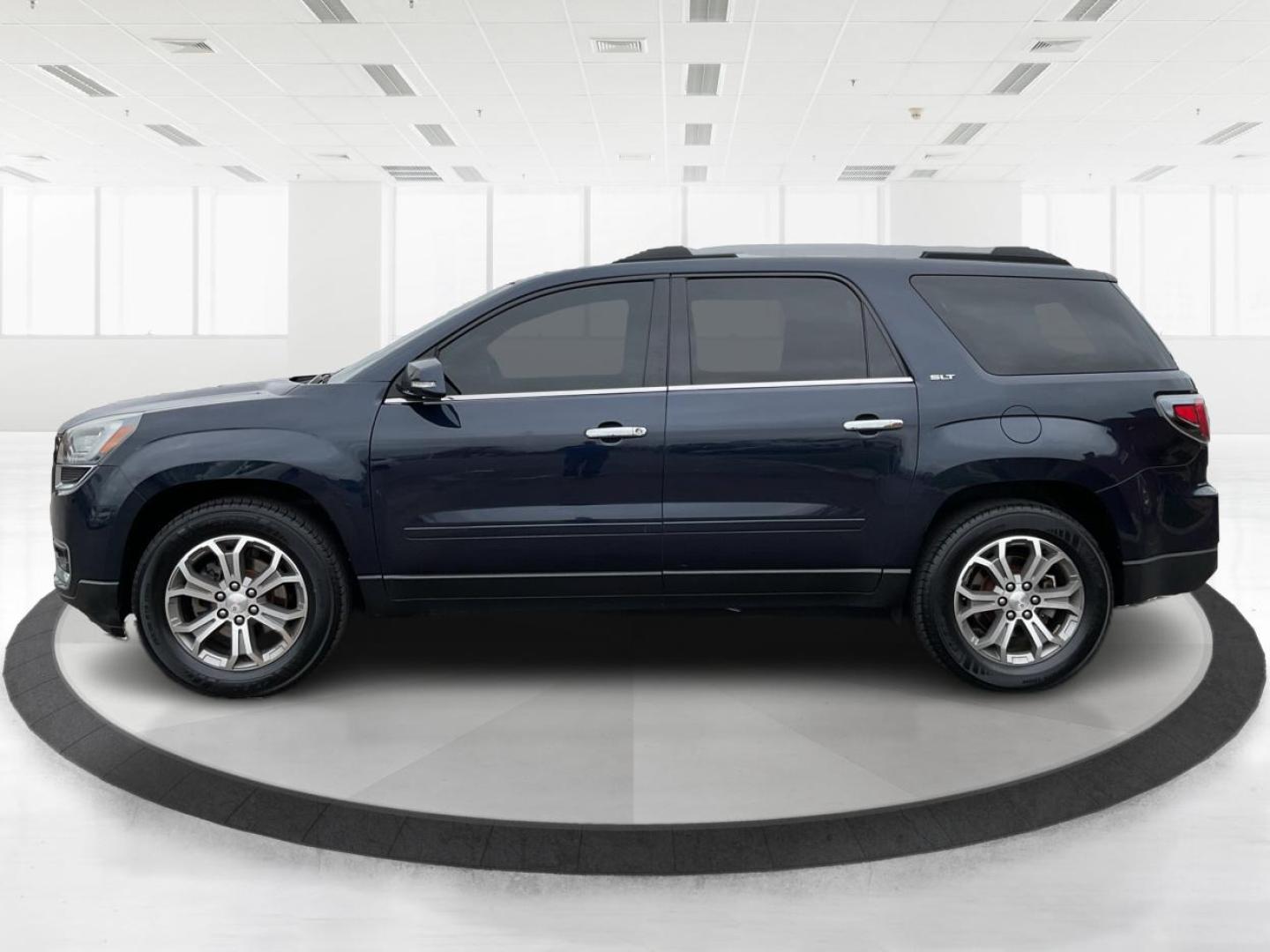 2016 GMC Acadia SLT (1GKKVRKD0GJ) with an 3.6L V-6 gasoline direct injection engine, located at 8750 N County Rd 25A, Piqua, OH, 45356, (937) 908-9800, 40.164391, -84.232513 - Photo#5
