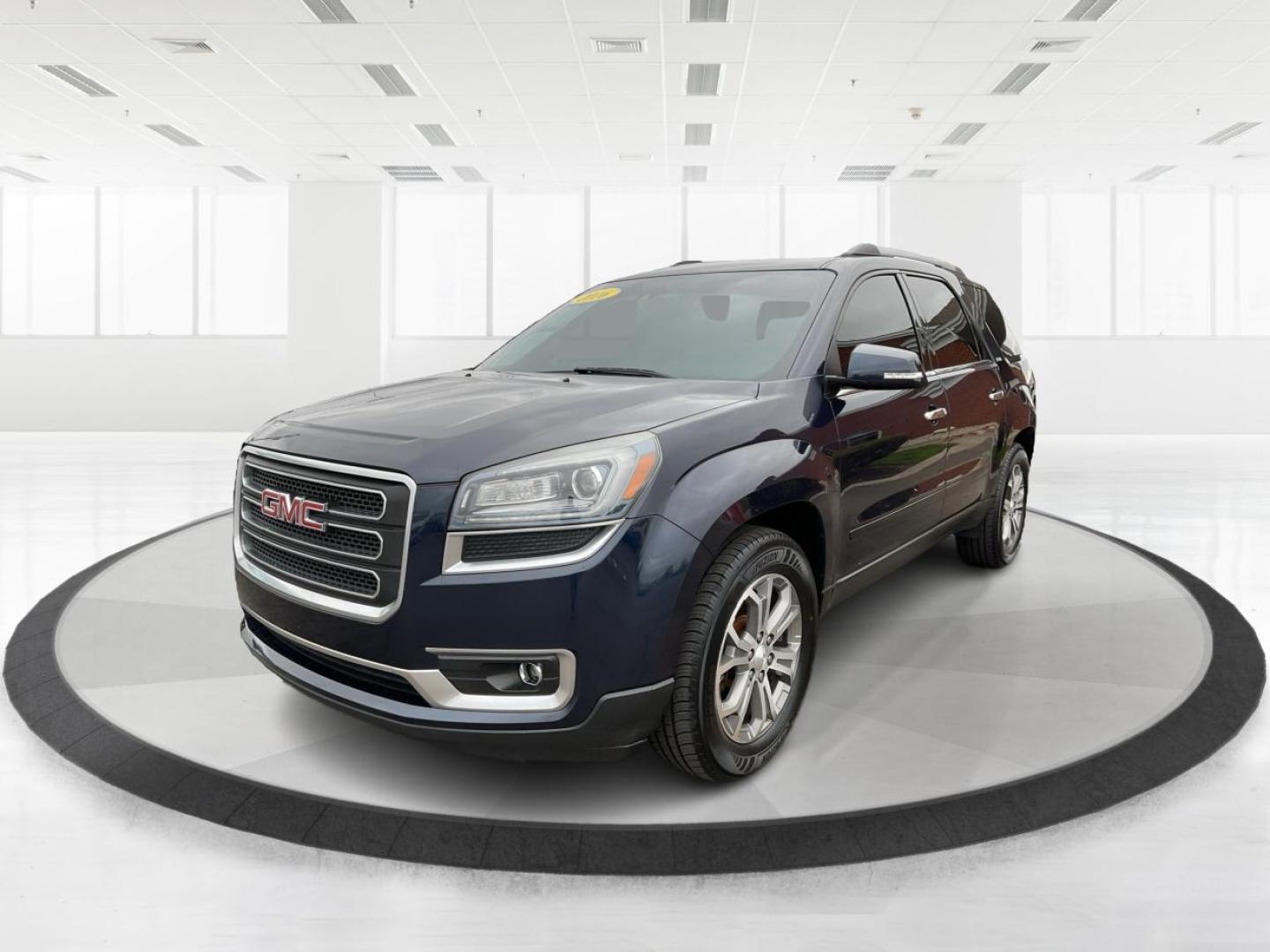 2016 GMC Acadia SLT (1GKKVRKD0GJ) with an 3.6L V-6 gasoline direct injection engine, located at 8750 N County Rd 25A, Piqua, OH, 45356, (937) 908-9800, 40.164391, -84.232513 - Photo#7