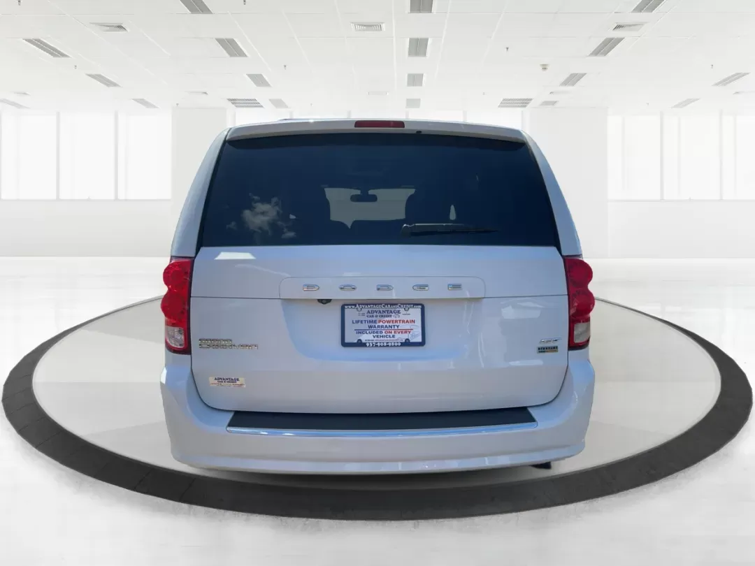 2018 Dodge Grand Caravan GT (2C4RDGEGXJR) with an Pentastar 3.6L V-6 DOHC engine, located at 8750 N County Rd 25A, Piqua, OH, 45356, (937) 908-9800, 40.164391, -84.232513 - 2018 Dodge Grand Caravan GT - Photo#3