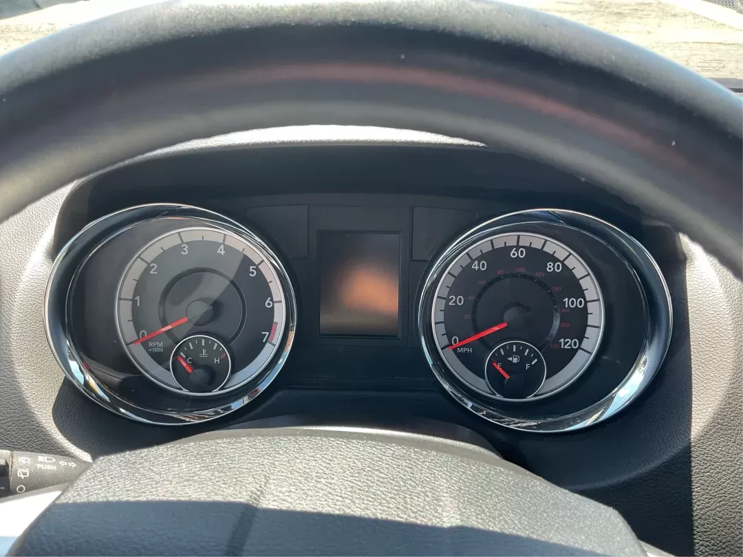 2018 Dodge Grand Caravan GT (2C4RDGEGXJR) with an Pentastar 3.6L V-6 DOHC engine, located at 8750 N County Rd 25A, Piqua, OH, 45356, (937) 908-9800, 40.164391, -84.232513 - 2018 Dodge Grand Caravan GT - Photo#14