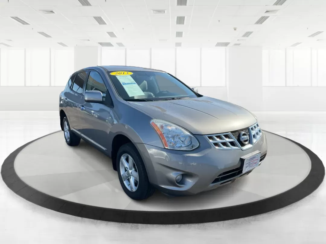 photo of 2013 Nissan Rogue S