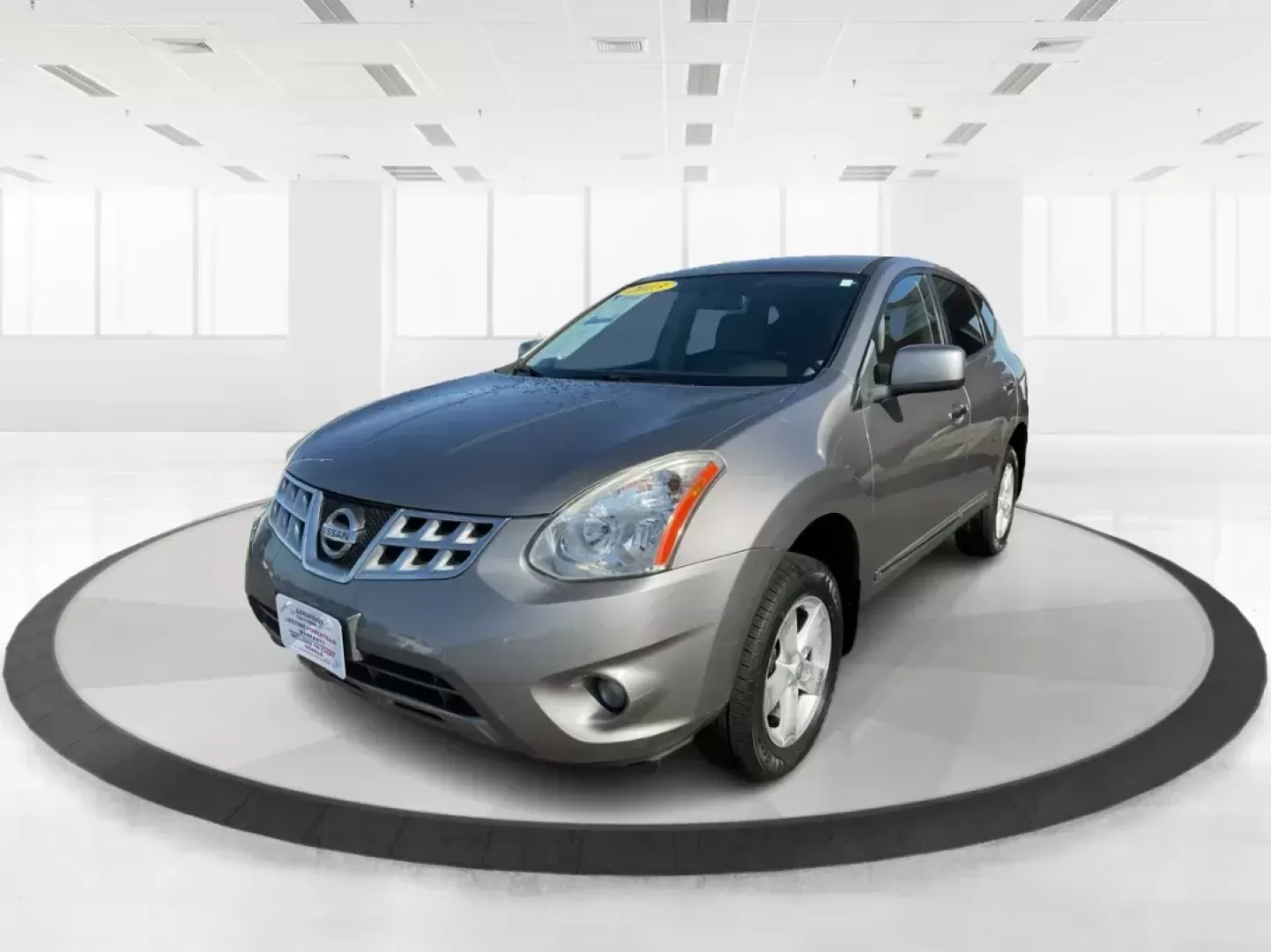 2013 Nissan Rogue S (JN8AS5MV4DW) with an 2.5L I-4 DOHC engine, located at 401 Woodman Dr, Riverside, OH, 45431, (937) 908-9800, 39.760899, -84.123421 - Photo#7