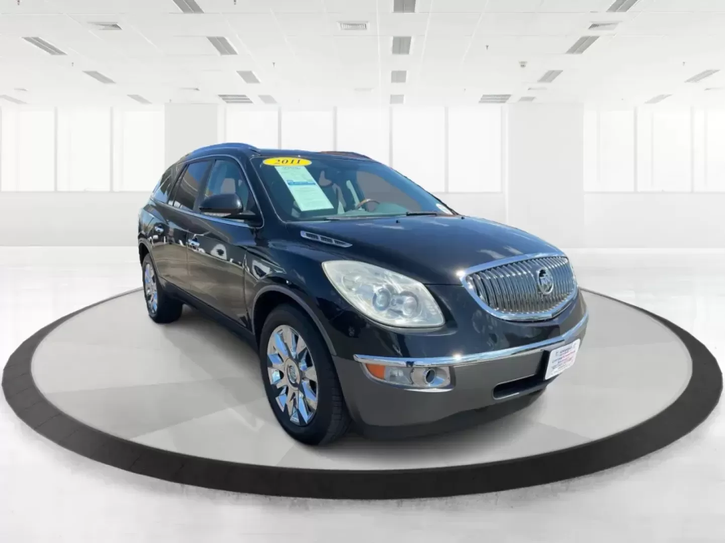 2011 Buick Enclave 2XL (5GAKVCED4BJ) with an 3.6L V-6 gasoline direct injection engine, located at 1184 Kauffman Ave, Fairborn, OH, 45324, (937) 908-9800, 39.807072, -84.030914 - Photo#0