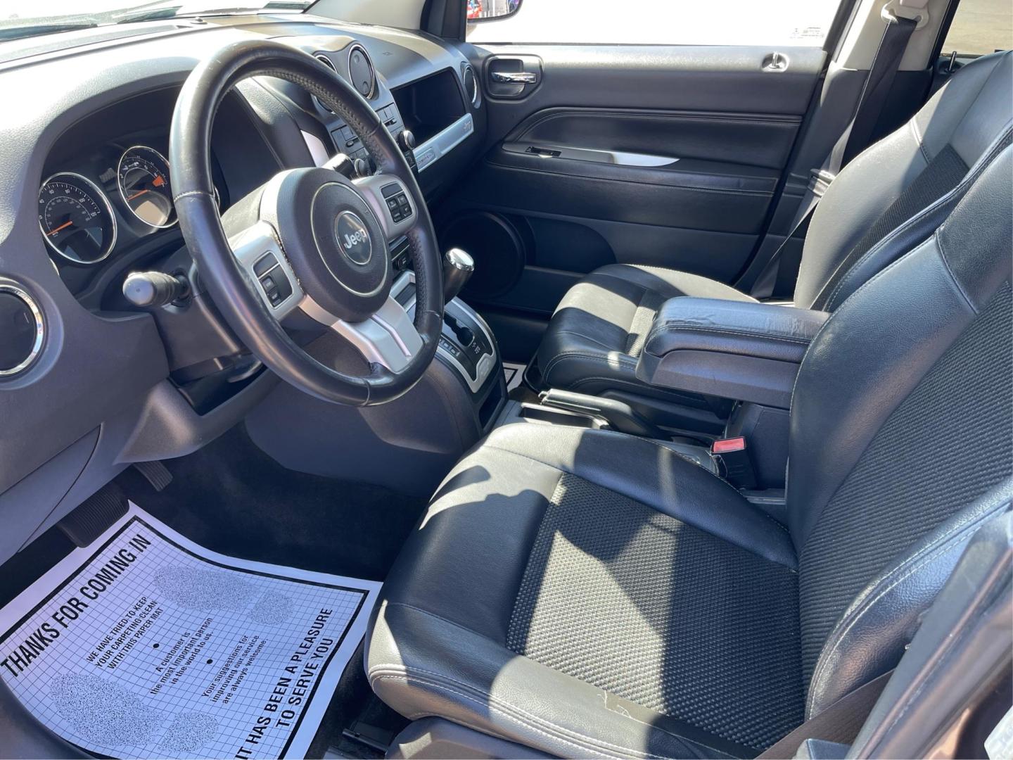 2016 Jeep Compass Latitude (1C4NJCEA2GD) with an Other engine, located at 1230 East Main St, Xenia, OH, 45385, (937) 908-9800, 39.688026, -83.910172 - 2016 Jeep Compass Latitude - Photo#8