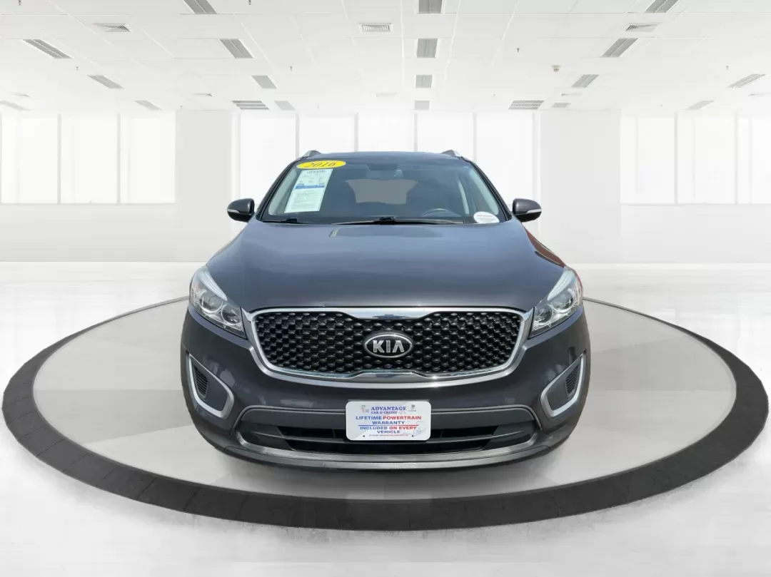 2016 Kia Sorento 2.4L LX (5XYPGDA33GG) with an 2.4L I-4 gasoline direct injection engine, located at 1184 Kauffman Ave, Fairborn, OH, 45324, (937) 908-9800, 39.807072, -84.030914 - 2016 Kia Sorento 2.4L LX - Photo#7