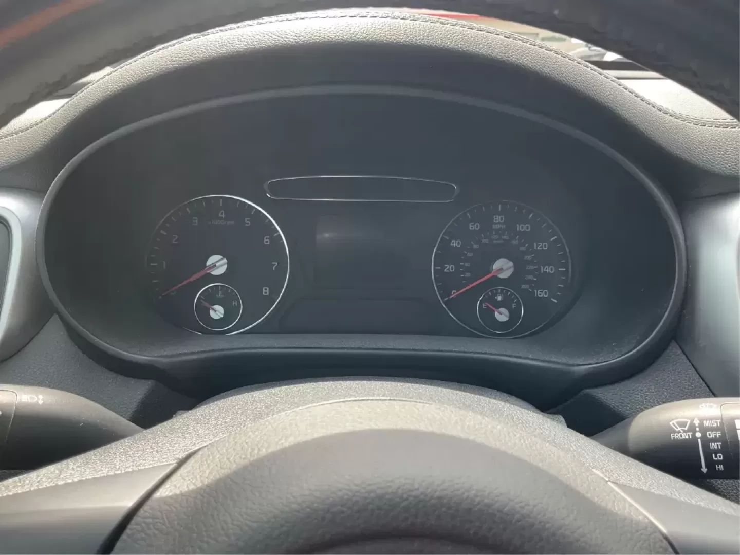 2016 Kia Sorento 2.4L LX (5XYPGDA33GG) with an 2.4L I-4 gasoline direct injection engine, located at 1184 Kauffman Ave, Fairborn, OH, 45324, (937) 908-9800, 39.807072, -84.030914 - Photo#14