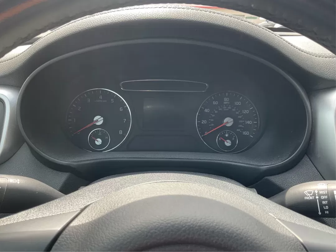 2016 Kia Sorento 2.4L LX (5XYPGDA33GG) with an 2.4L I-4 gasoline direct injection engine, located at 1184 Kauffman Ave, Fairborn, OH, 45324, (937) 908-9800, 39.807072, -84.030914 - 2016 Kia Sorento 2.4L LX - Photo#15
