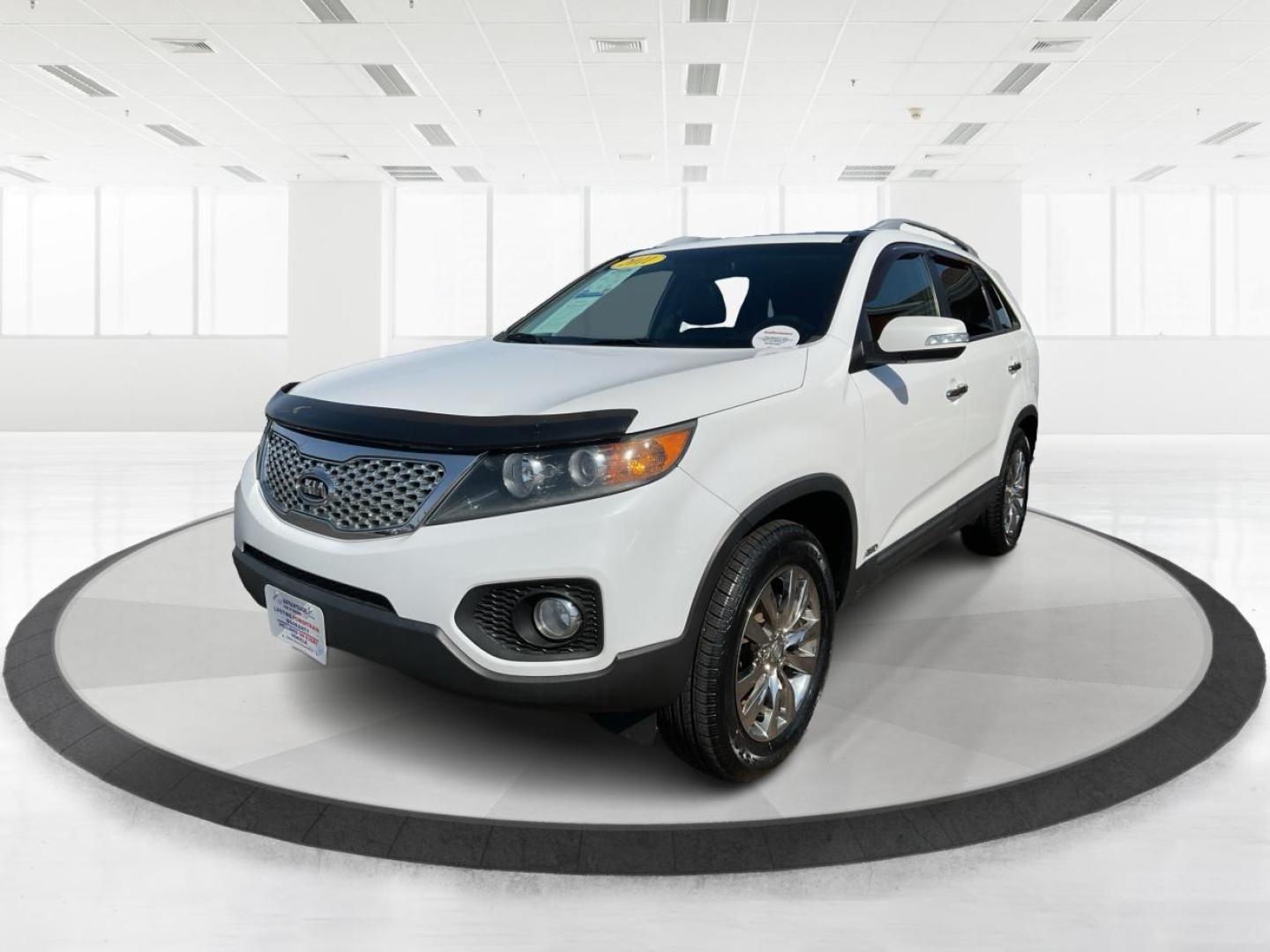 2011 Kia Sorento EX V6 (5XYKUDA22BG) with an 3.5L V-6 DOHC engine, located at 1184 Kauffman Ave, Fairborn, OH, 45324, (937) 908-9800, 39.807072, -84.030914 - Photo#7