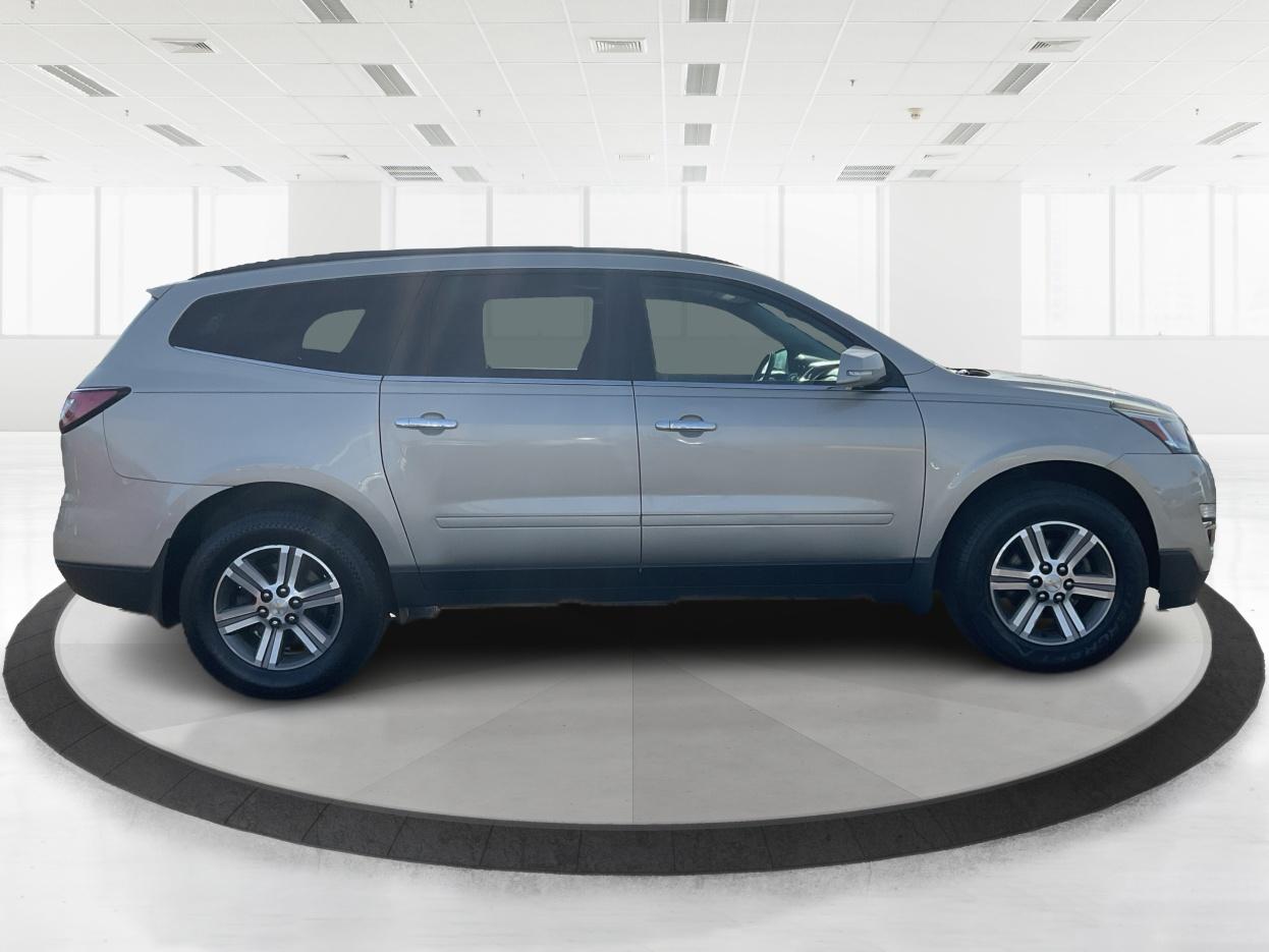 2015 Chevrolet Traverse 2LT (1GNKRHKD0FJ) with an 3.6L V-6 gasoline direct injection engine, located at 1099 N County Rd 25A , Troy, OH, 45373, (937) 908-9800, 40.057079, -84.212883 - Photo#1