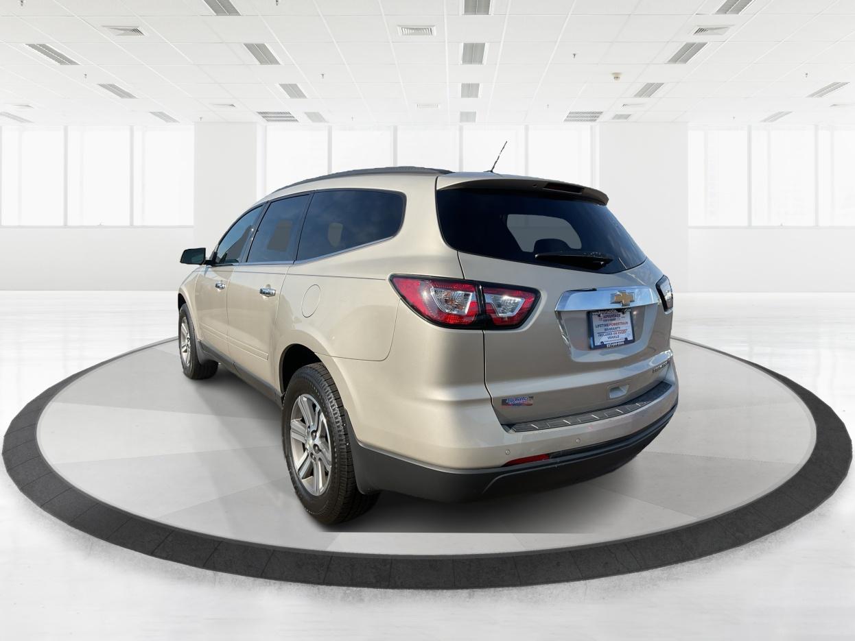 2015 Chevrolet Traverse 2LT (1GNKRHKD0FJ) with an 3.6L V-6 gasoline direct injection engine, located at 1099 N County Rd 25A , Troy, OH, 45373, (937) 908-9800, 40.057079, -84.212883 - Photo#4