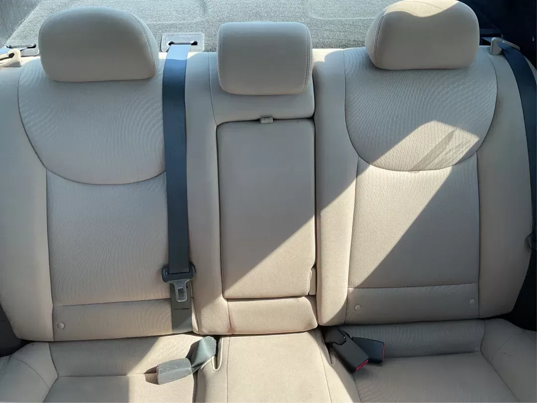 2016 Hyundai Elantra Value Edition (5NPDH4AE4GH) with an Nu 1.8L I-4 DOHC engine, located at 8750 N County Rd 25A, Piqua, OH, 45356, (937) 908-9800, 40.164391, -84.232513 - Photo#12