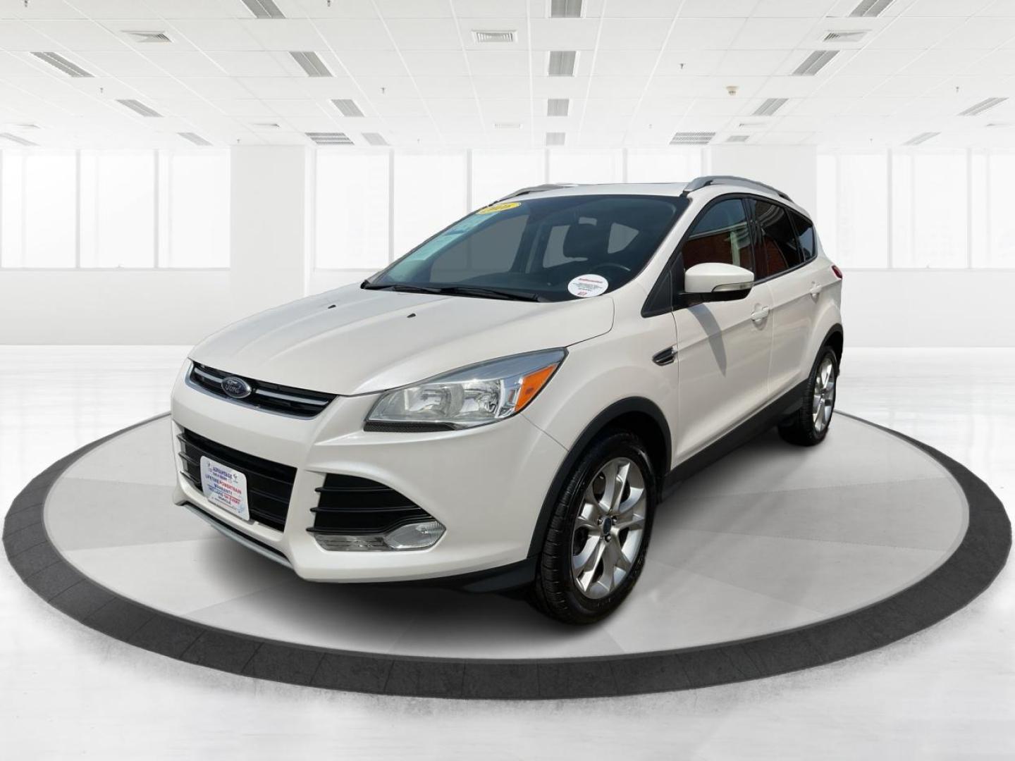 2016 Ford Escape Titanium (1FMCU9J98GU) with an Other engine, located at 1230 East Main St, Xenia, OH, 45385, (937) 908-9800, 39.688026, -83.910172 - Photo#7