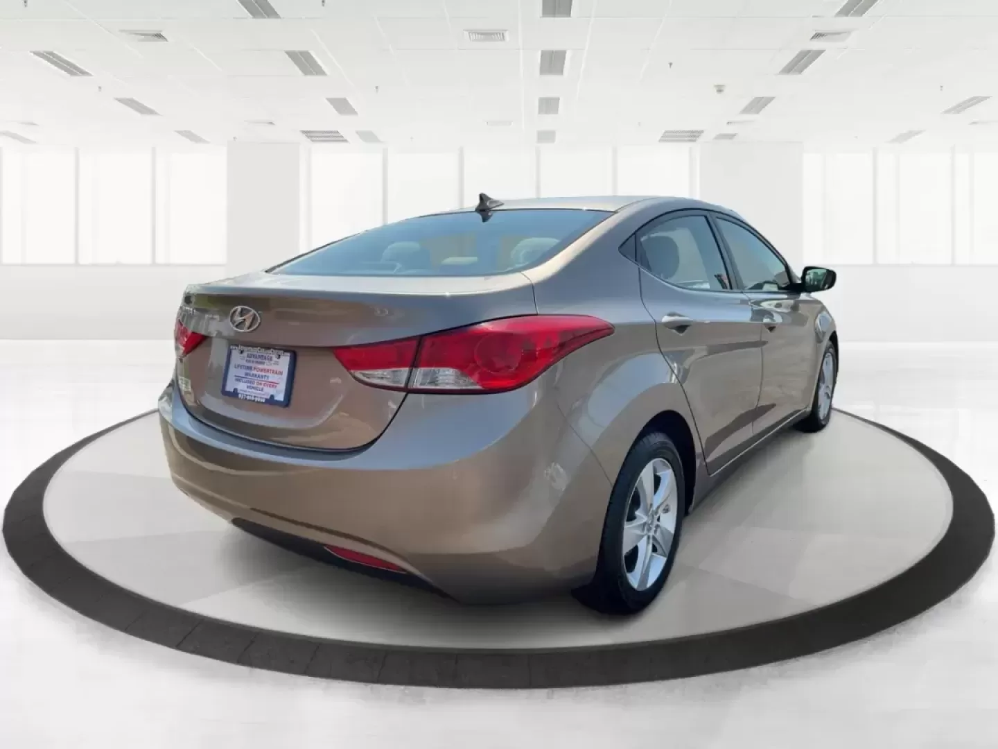 2013 Hyundai Elantra GLS (5NPDH4AE6DH) with an 1.8L I-4 DOHC engine, located at 880 E. National Road, Vandalia, OH, 45377, (937) 908-9800, 39.891918, -84.183594 - Photo#2