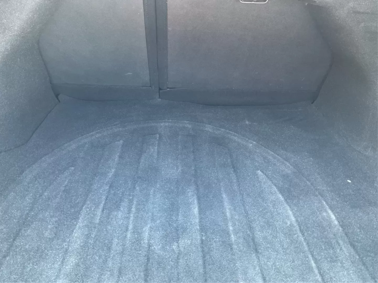 2013 Hyundai Elantra GLS (5NPDH4AE6DH) with an 1.8L I-4 DOHC engine, located at 880 E. National Road, Vandalia, OH, 45377, (937) 908-9800, 39.891918, -84.183594 - Photo#11
