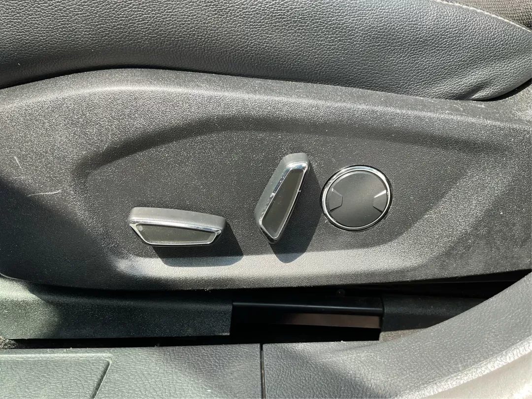 2017 Ford Fusion SE (3FA6P0HDXHR) with an Other engine, located at 401 Woodman Dr, Riverside, OH, 45431, (937) 908-9800, 39.760899, -84.123421 - 2017 Ford Fusion SE - Photo#16