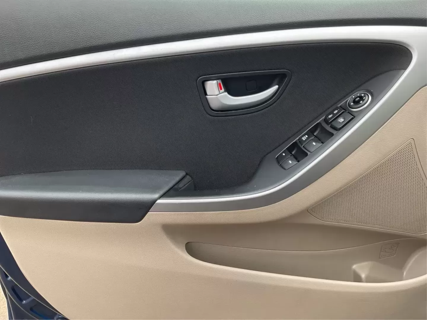 2014 Hyundai Elantra GT GT (KMHD35LH4EU) with an Other engine, located at 1230 East Main St, Xenia, OH, 45385, (937) 908-9800, 39.688026, -83.910172 - Photo#16