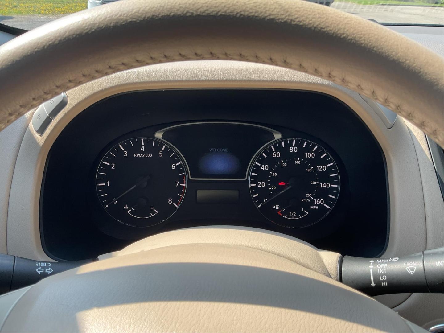 2015 Nissan Pathfinder Platinum (5N1AR2MN9FC) with an 3.5L V-6 DOHC engine, located at 1230 East Main St, Xenia, OH, 45385, (937) 908-9800, 39.688026, -83.910172 - Photo#14