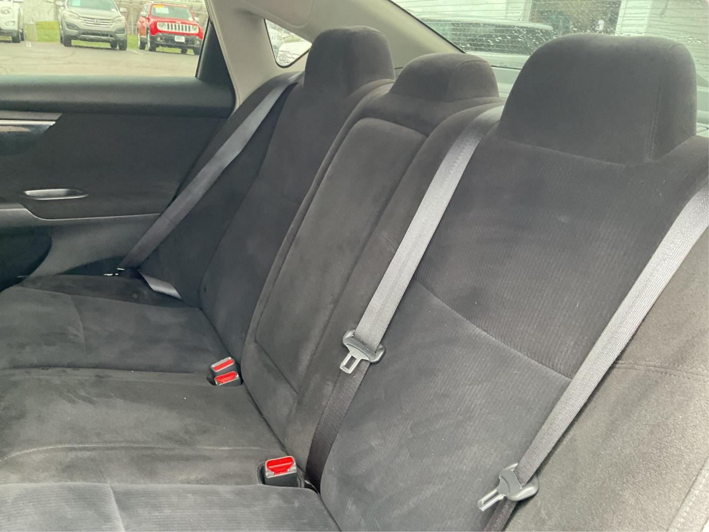 2013 Nissan Altima 2.5 S (1N4AL3APXDN) with an 2.5L I-4 DOHC engine, located at 1184 Kauffman Ave, Fairborn, OH, 45324, (937) 908-9800, 39.807072, -84.030914 - Photo#9