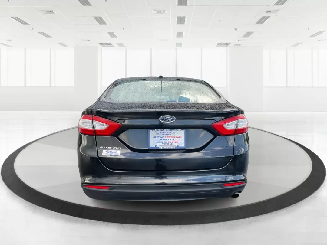 2014 Ford Fusion S (3FA6P0G75ER) with an Duratec 2.5L I-4 DOHC engine, located at 1230 East Main St, Xenia, OH, 45385, (937) 908-9800, 39.688026, -83.910172 - 2014 Ford Fusion S - Photo#3