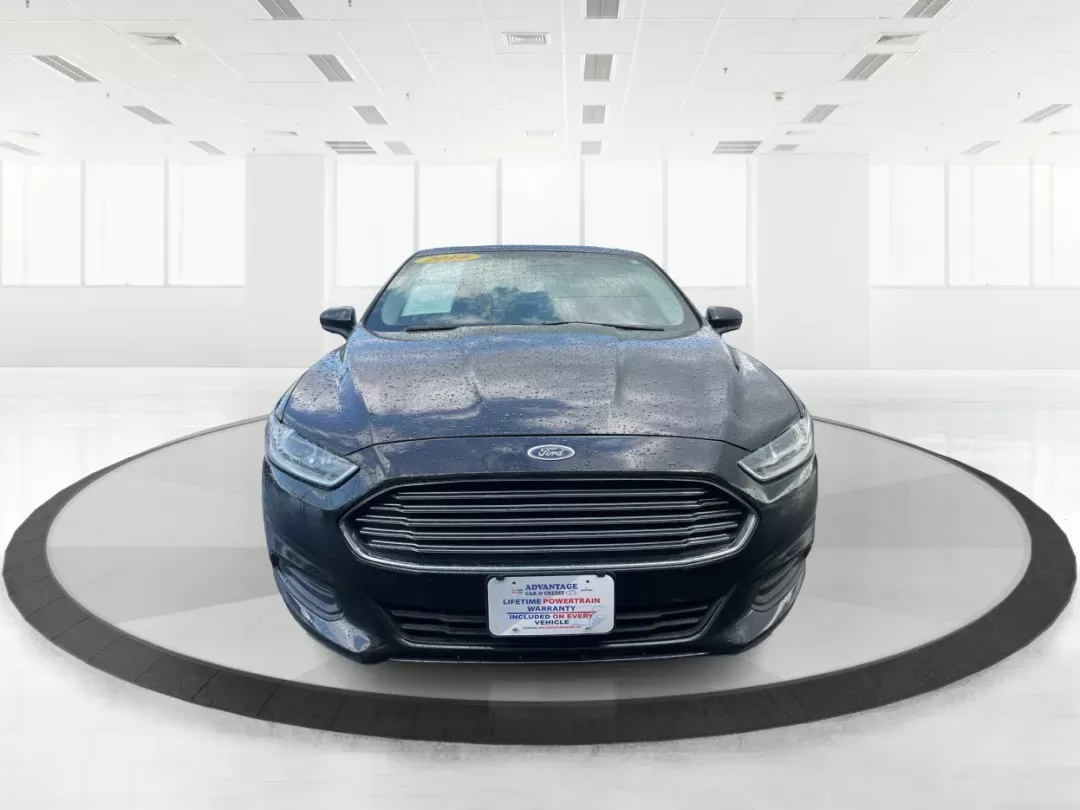 2014 Ford Fusion S (3FA6P0G75ER) with an Duratec 2.5L I-4 DOHC engine, located at 1230 East Main St, Xenia, OH, 45385, (937) 908-9800, 39.688026, -83.910172 - 2014 Ford Fusion S - Photo#6