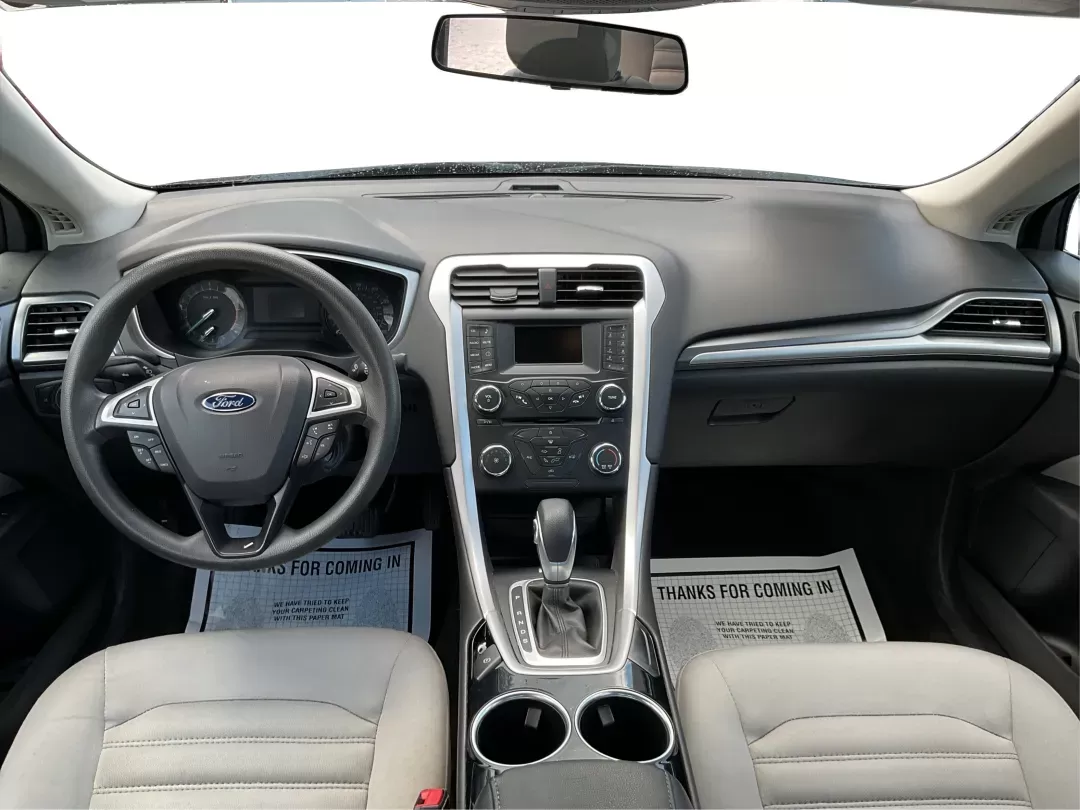 2014 Ford Fusion S (3FA6P0G75ER) with an Duratec 2.5L I-4 DOHC engine, located at 1230 East Main St, Xenia, OH, 45385, (937) 908-9800, 39.688026, -83.910172 - 2014 Ford Fusion S - Photo#18