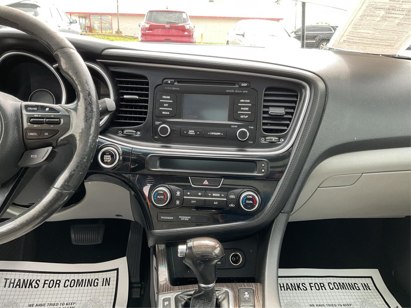 2014 Kia Optima EX (5XXGN4A76EG) with an Theta II 2.4L I-4 gasoline direct injection engine, located at 1184 Kauffman Ave, Fairborn, OH, 45324, (937) 908-9800, 39.807072, -84.030914 - Photo#12