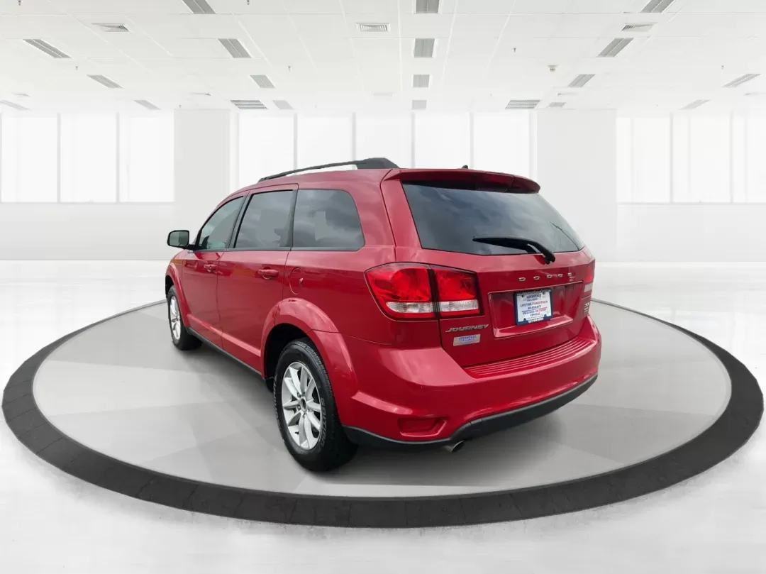 2017 Dodge Journey SXT (3C4PDCBG0HT) with an Other engine, located at 880 E. National Road, Vandalia, OH, 45377, (937) 908-9800, 39.891918, -84.183594 - 2017 Dodge Journey SXT - Photo#5