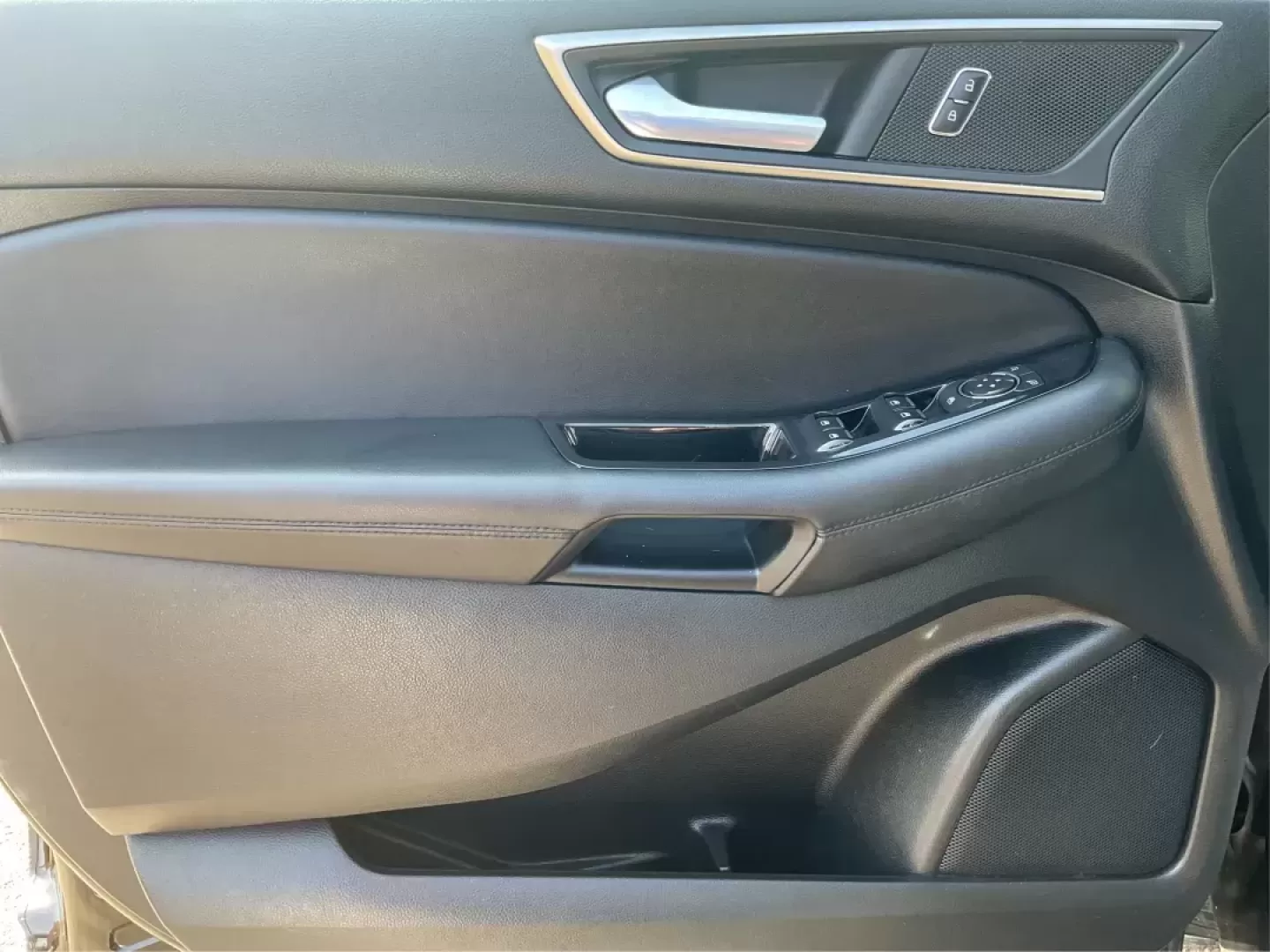 2015 Ford Edge SEL (2FMTK4J8XFB) with an Other engine, located at 1099 N County Rd 25A, Troy, OH, 45373, (937) 908-9800, 40.057079, -84.212883 - Photo#19