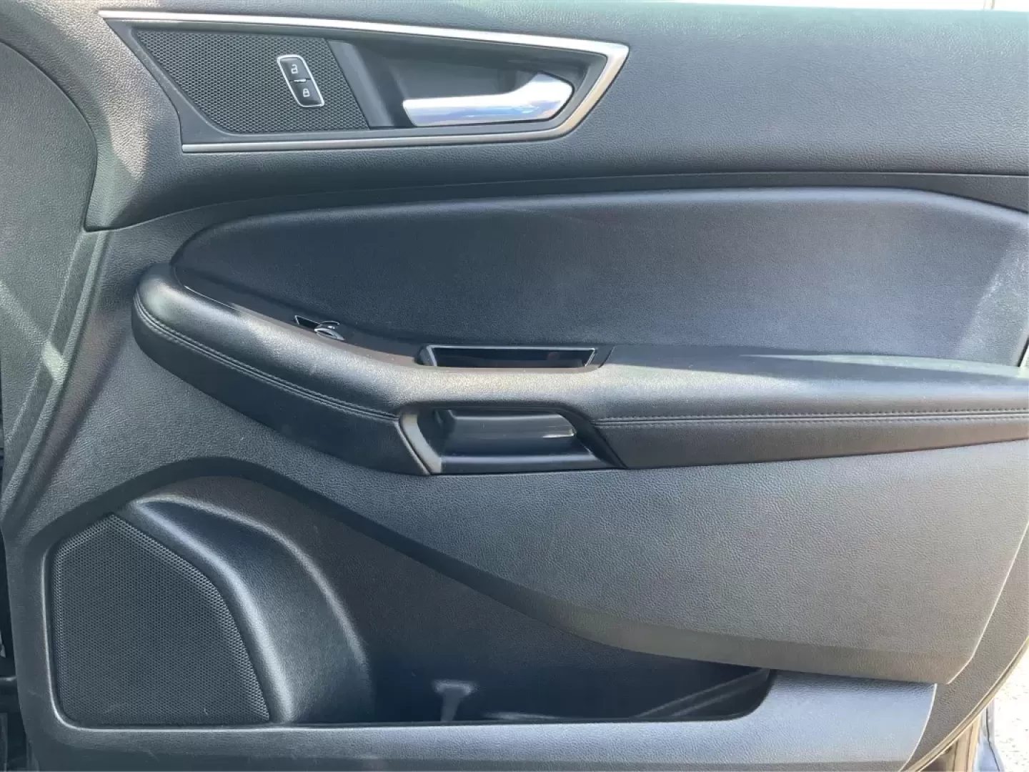 2015 Ford Edge SEL (2FMTK4J8XFB) with an Other engine, located at 1099 N County Rd 25A, Troy, OH, 45373, (937) 908-9800, 40.057079, -84.212883 - Photo#20