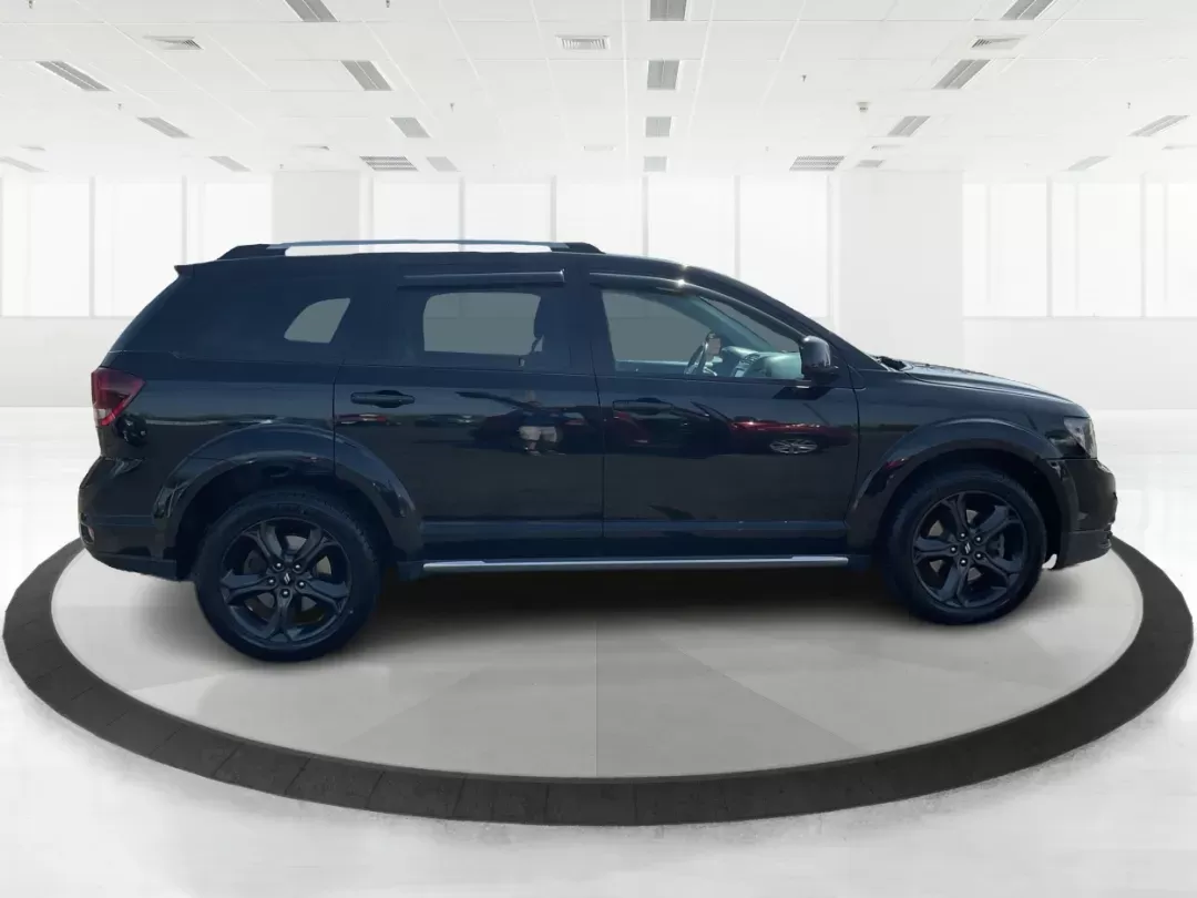 photo of 2018 Dodge Journey Crossroad AWD