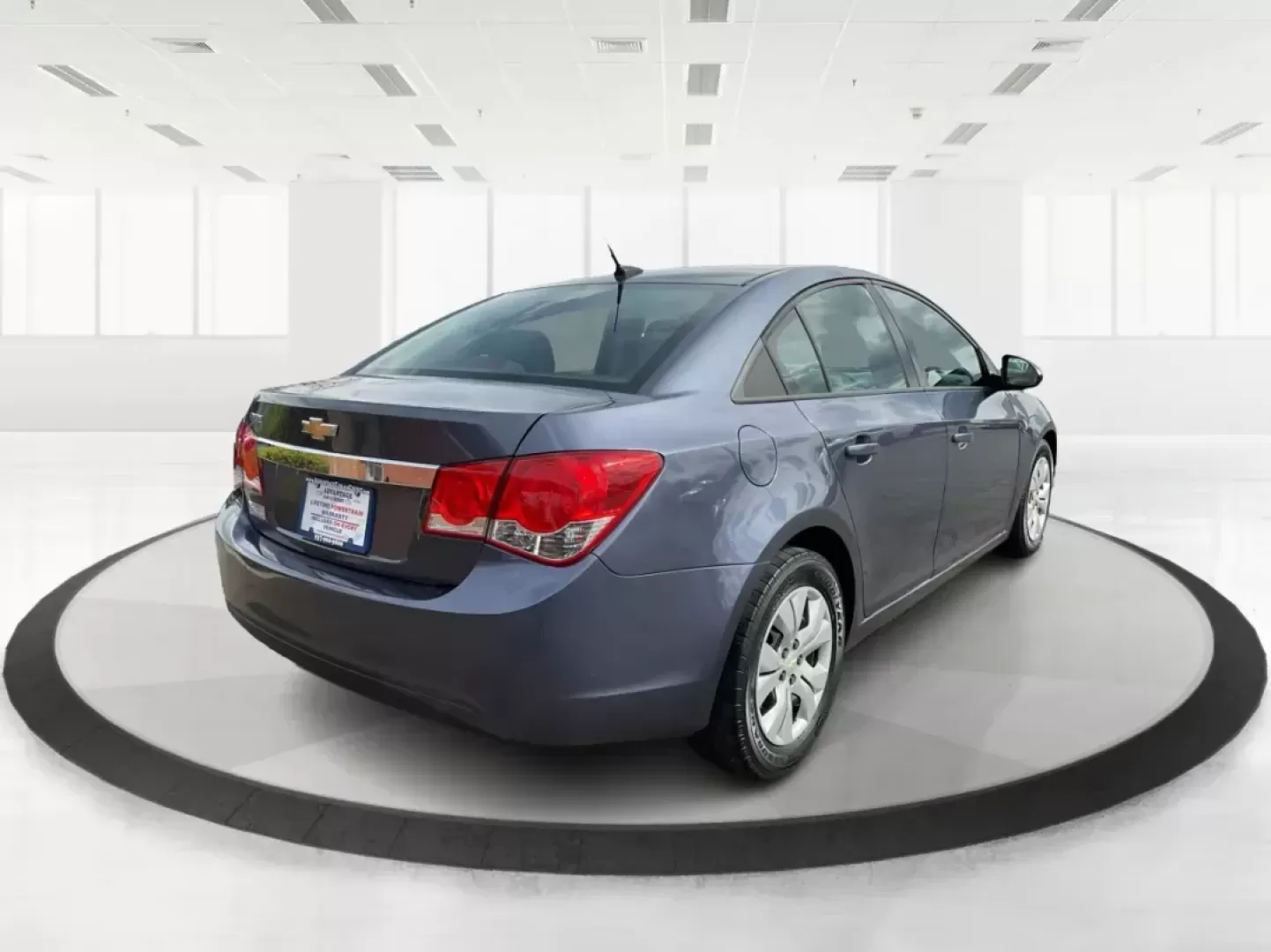 2014 Chevrolet Cruze LS Auto (1G1PA5SG0E7) with an ECOTEC 1.8L I-4 DOHC engine, located at 1230 East Main St, Xenia, OH, 45385, (937) 908-9800, 39.688026, -83.910172 - Photo#2