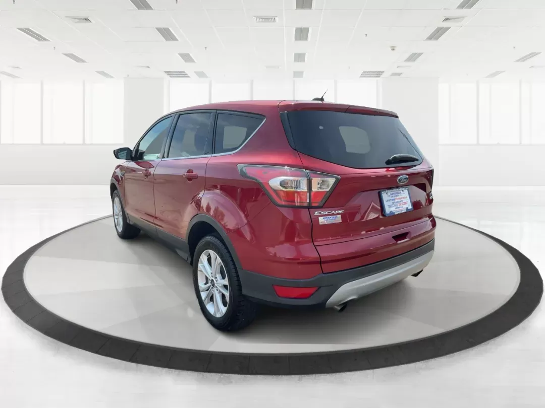 2017 Ford Escape SE (1FMCU0GD3HU) with an Other engine, located at 1184 Kauffman Ave, Fairborn, OH, 45324, (937) 908-9800, 39.807072, -84.030914 - 2017 Ford Escape SE - Photo#4