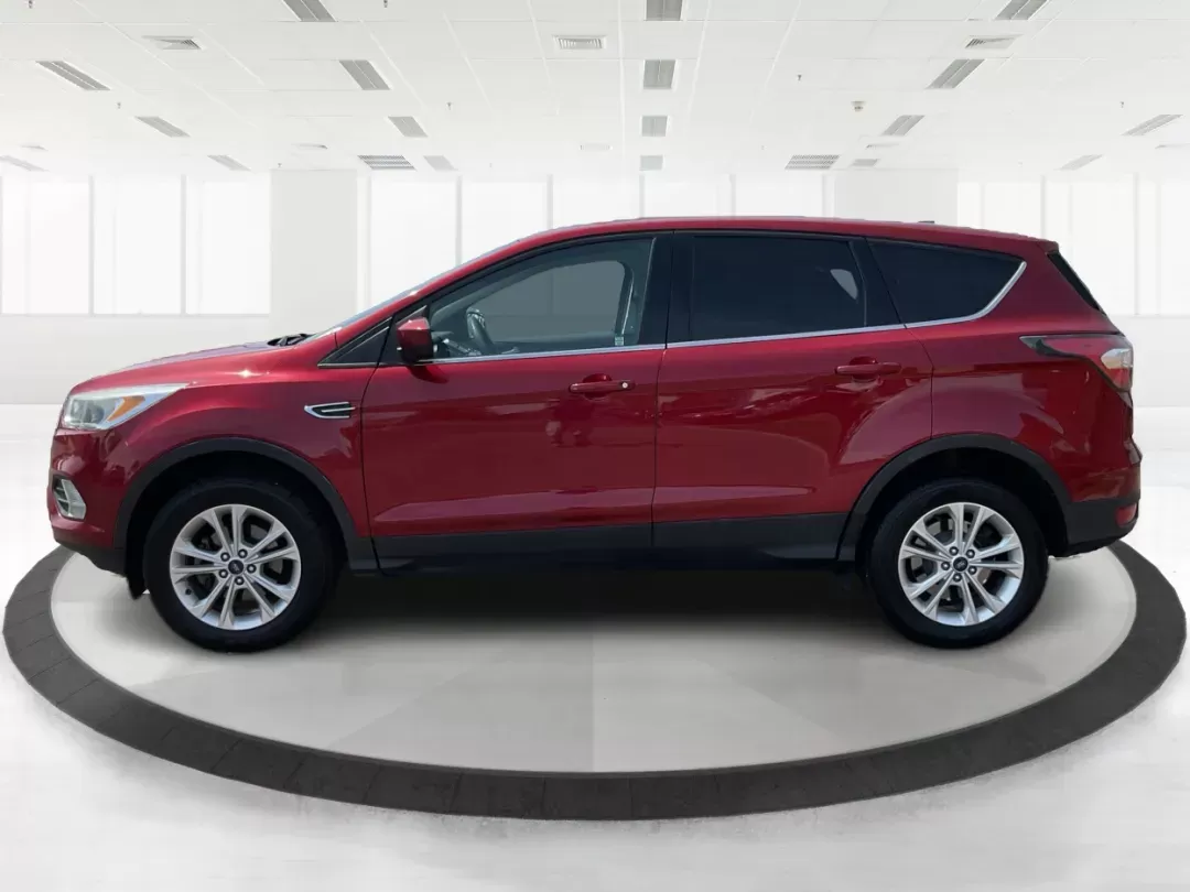 2017 Ford Escape SE (1FMCU0GD3HU) with an Other engine, located at 1184 Kauffman Ave, Fairborn, OH, 45324, (937) 908-9800, 39.807072, -84.030914 - 2017 Ford Escape SE - Photo#5