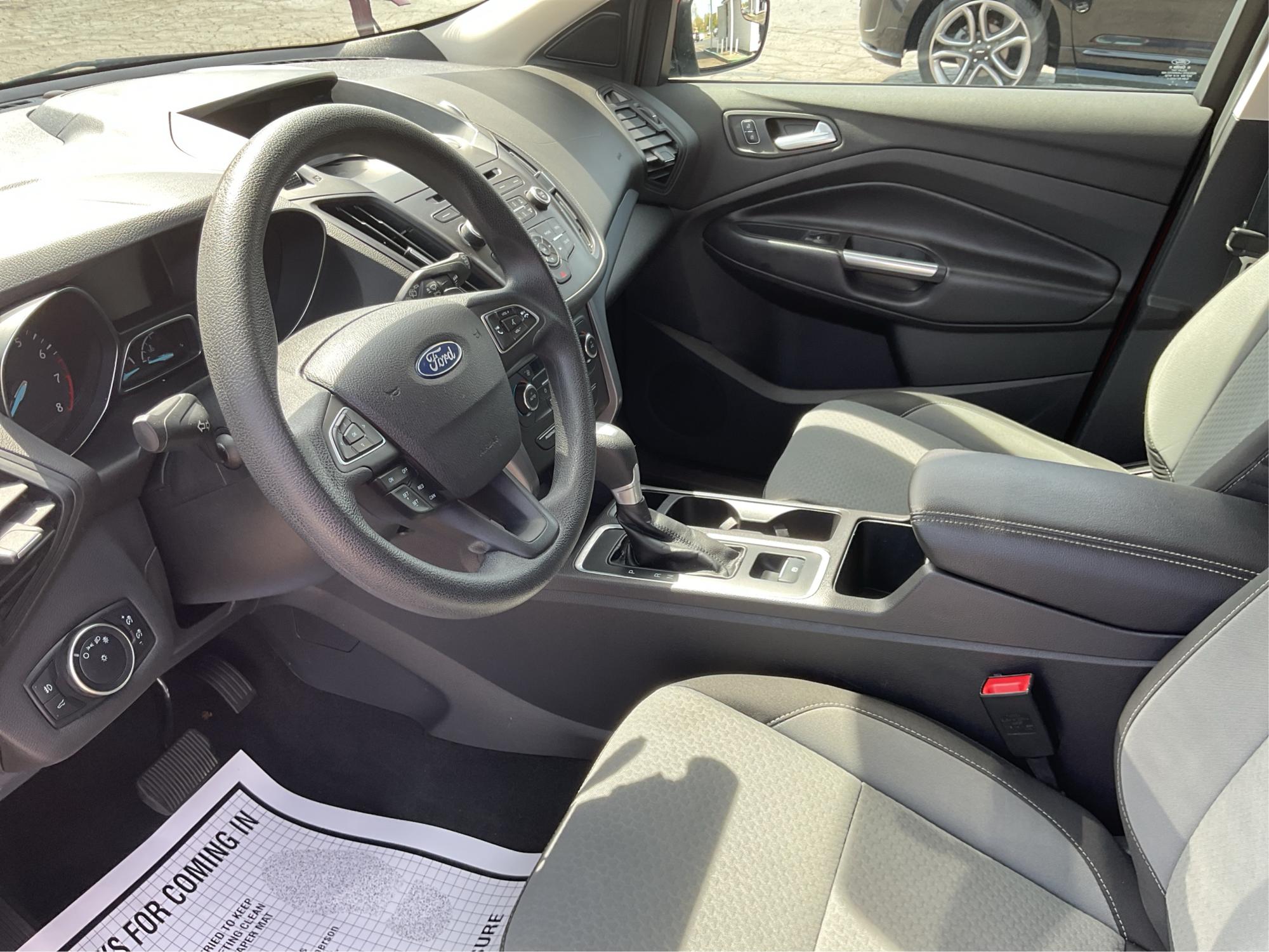2017 Ford Escape SE (1FMCU0GD3HU) with an Other engine, located at 1184 Kauffman Ave, Fairborn, OH, 45324, (937) 908-9800, 39.807072, -84.030914 - Photo#8