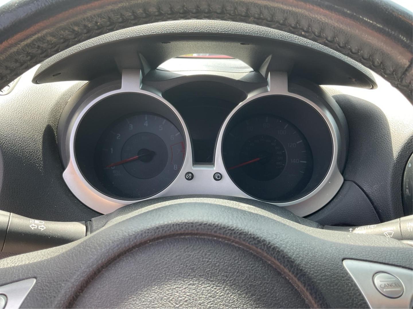 2014 Nissan Juke SL (JN8AF5MV3ET) with an 1.6L I-4 gasoline direct injection engine, located at 1184 Kauffman Ave, Fairborn, OH, 45324, (937) 908-9800, 39.807072, -84.030914 - 2014 Nissan Juke SL - Photo#14