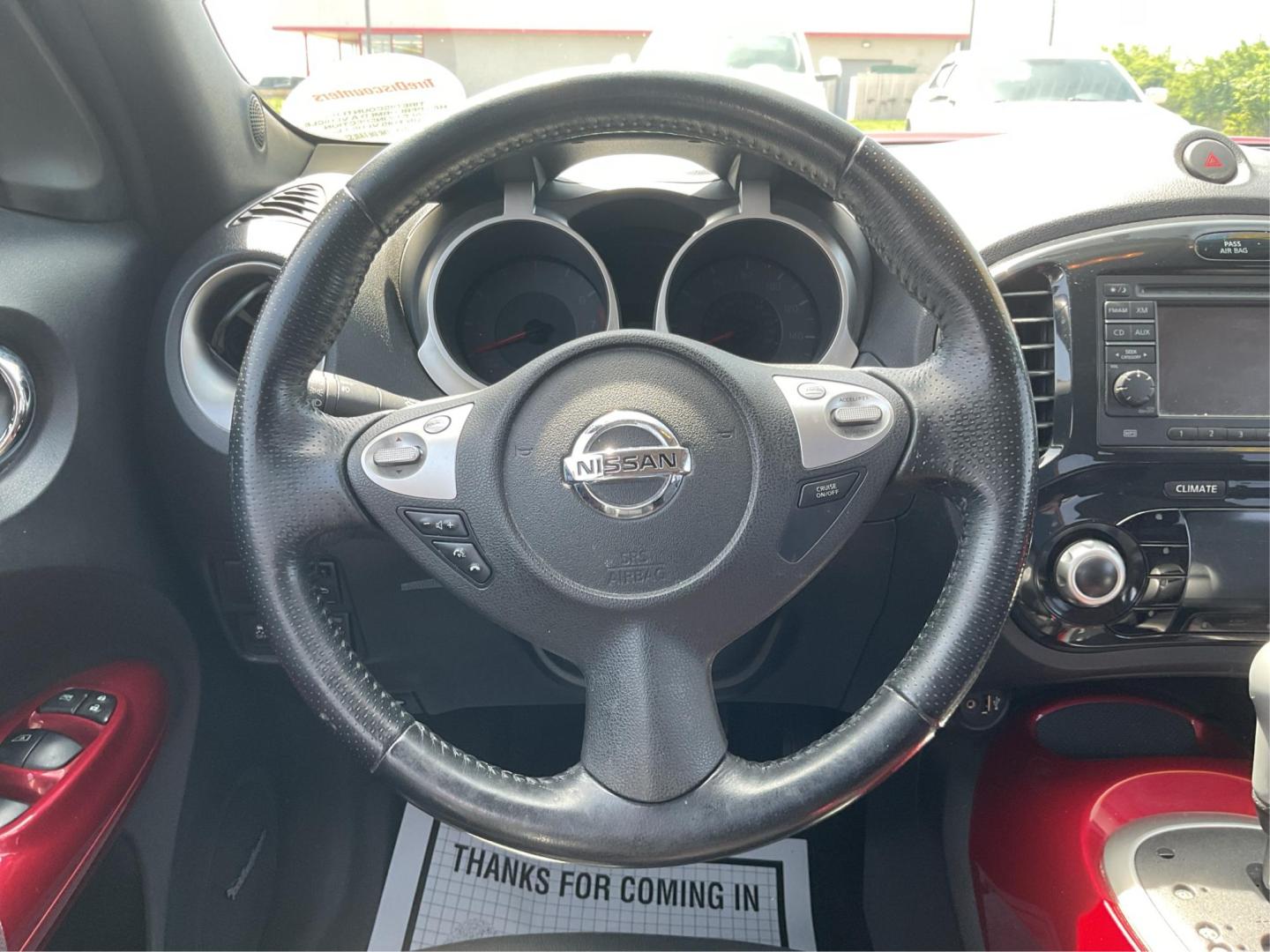 2014 Nissan Juke SL (JN8AF5MV3ET) with an 1.6L I-4 gasoline direct injection engine, located at 1184 Kauffman Ave, Fairborn, OH, 45324, (937) 908-9800, 39.807072, -84.030914 - 2014 Nissan Juke SL - Photo#15
