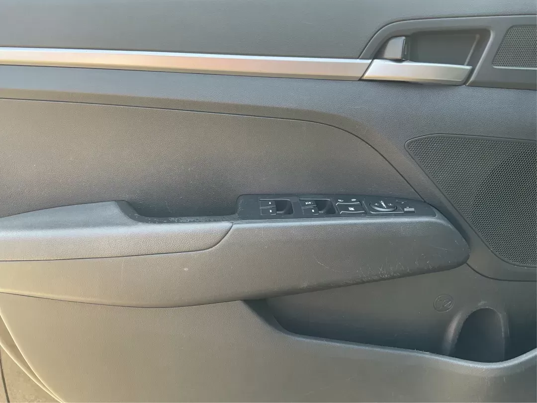2019 Hyundai Elantra SE (5NPD74LF7KH) with an Nu 2L I-4 DOHC engine, located at 401 Woodman Dr, Riverside, OH, 45431, (937) 908-9800, 39.760899, -84.123421 - 2019 Hyundai Elantra SE - Photo#15