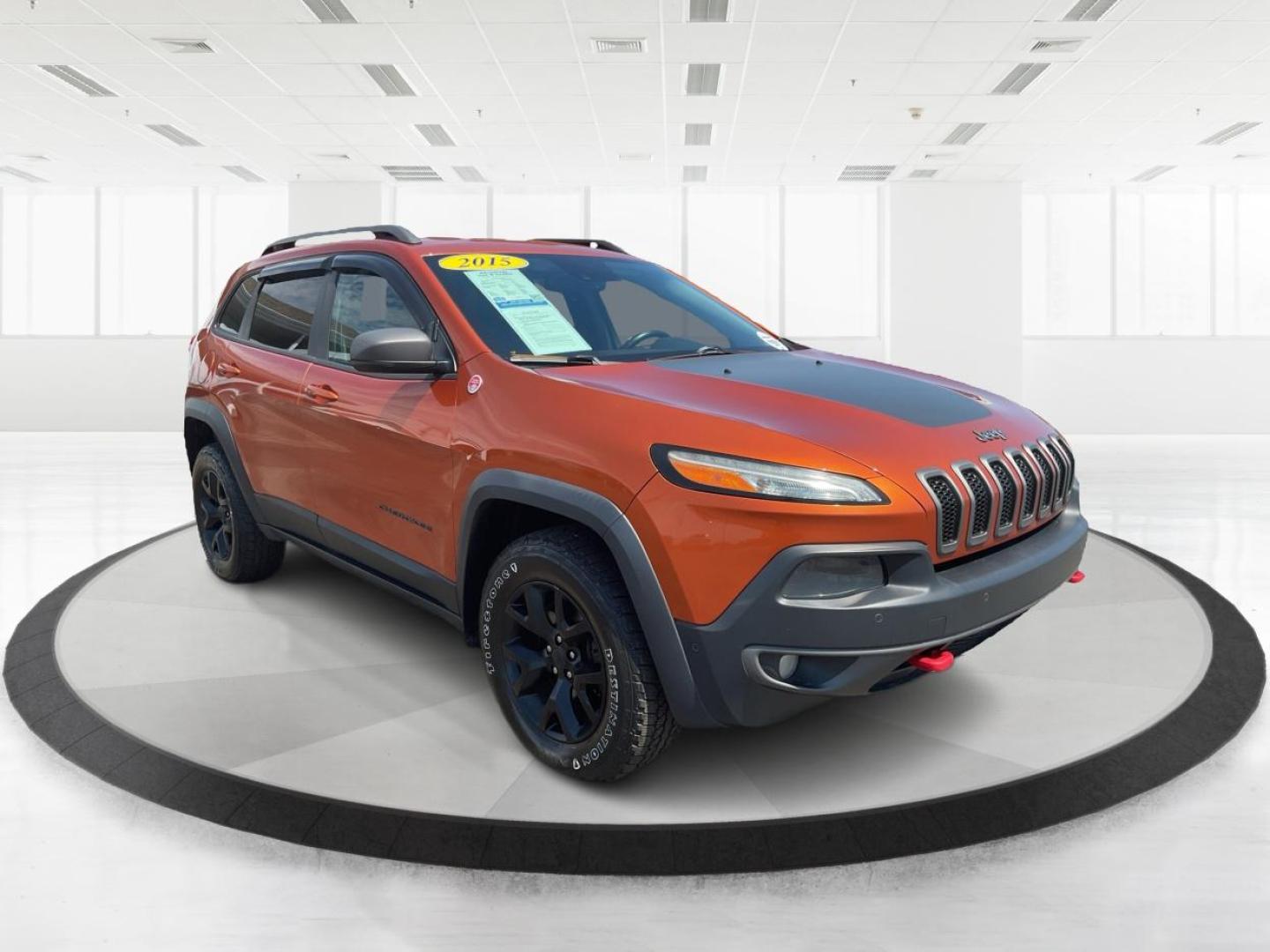 2015 Jeep Cherokee Trailhawk 4WD (1C4PJMBSXFW) with an 3.2L V6 DOHC 24V engine, 9-Speed Automatic transmission, located at 4508 South Dixie Dr, Moraine, OH, 45439, (937) 908-9800, 39.689976, -84.218452 - Photo#0
