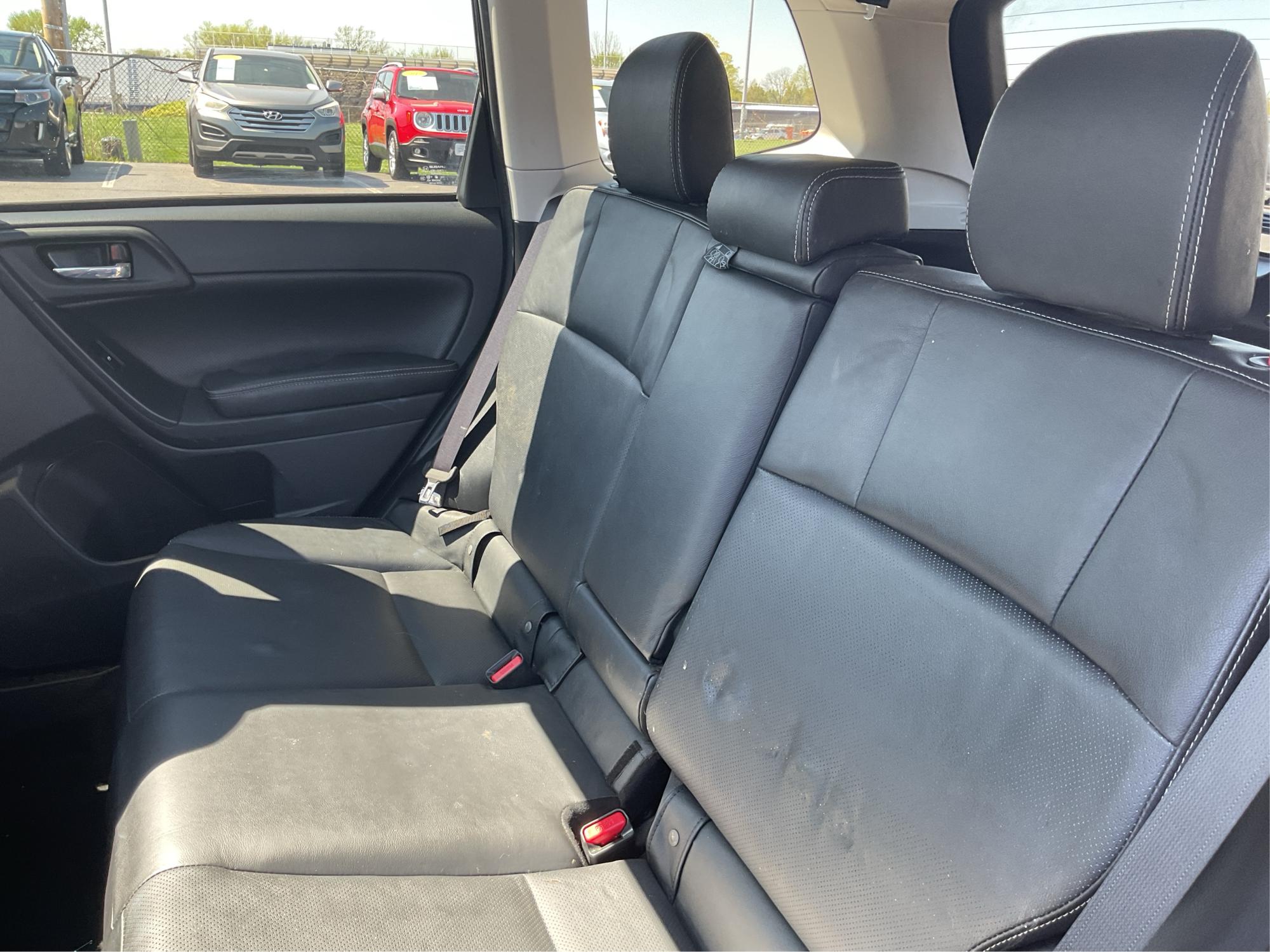 2015 Subaru Forester 2.5i Limited (JF2SJAHC5FH) with an 2.5L H-4 DOHC engine, located at 1184 Kauffman Ave, Fairborn, OH, 45324, (937) 908-9800, 39.807072, -84.030914 - Photo#9