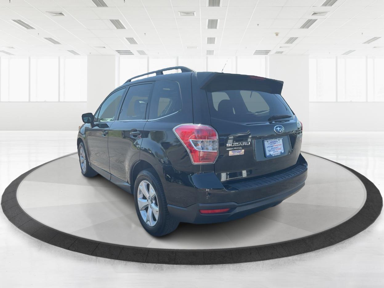 2015 Subaru Forester 2.5i Limited (JF2SJAHC5FH) with an 2.5L H-4 DOHC engine, located at 1184 Kauffman Ave, Fairborn, OH, 45324, (937) 908-9800, 39.807072, -84.030914 - Photo#4
